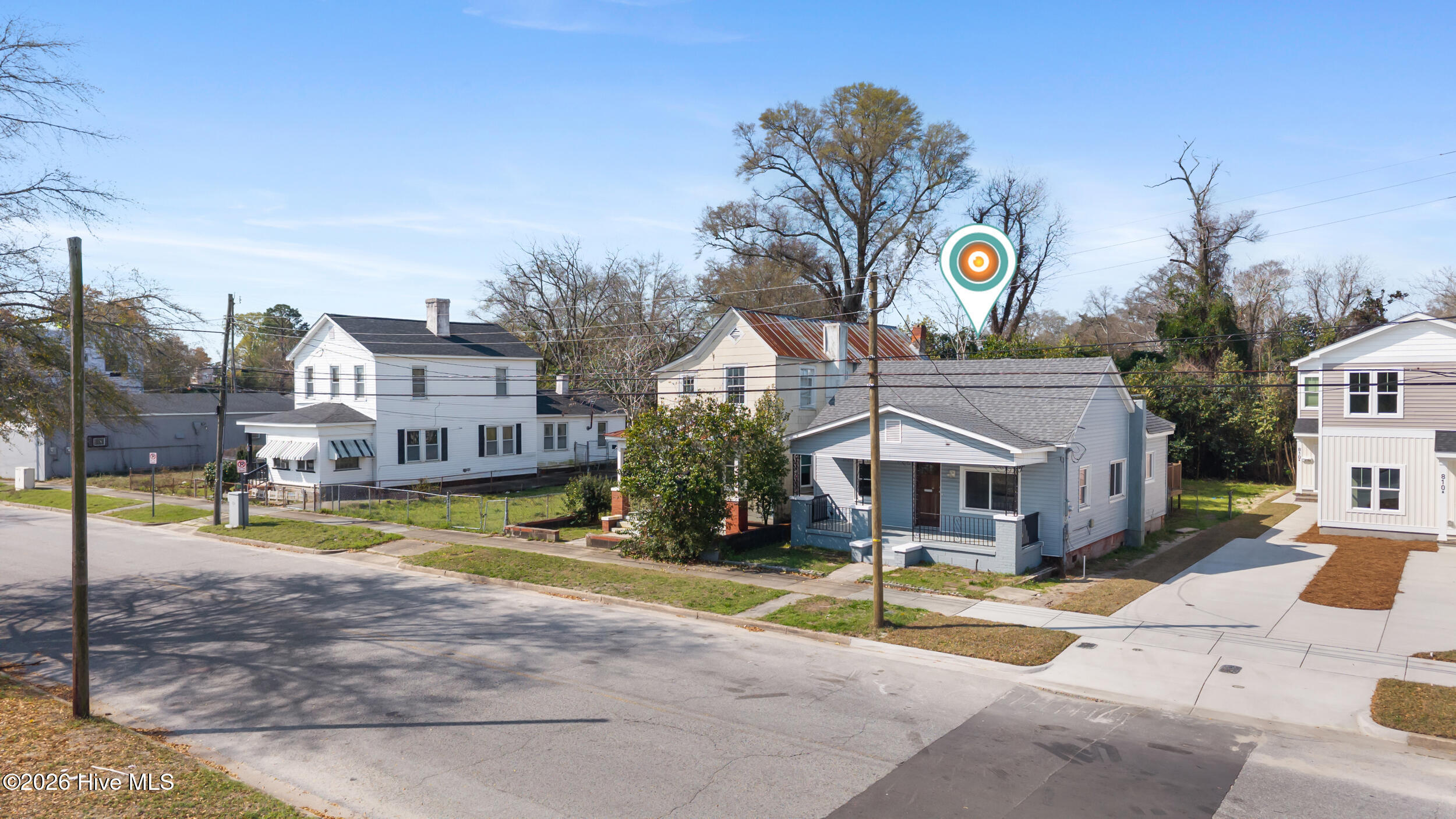 100561593 | Photo 29