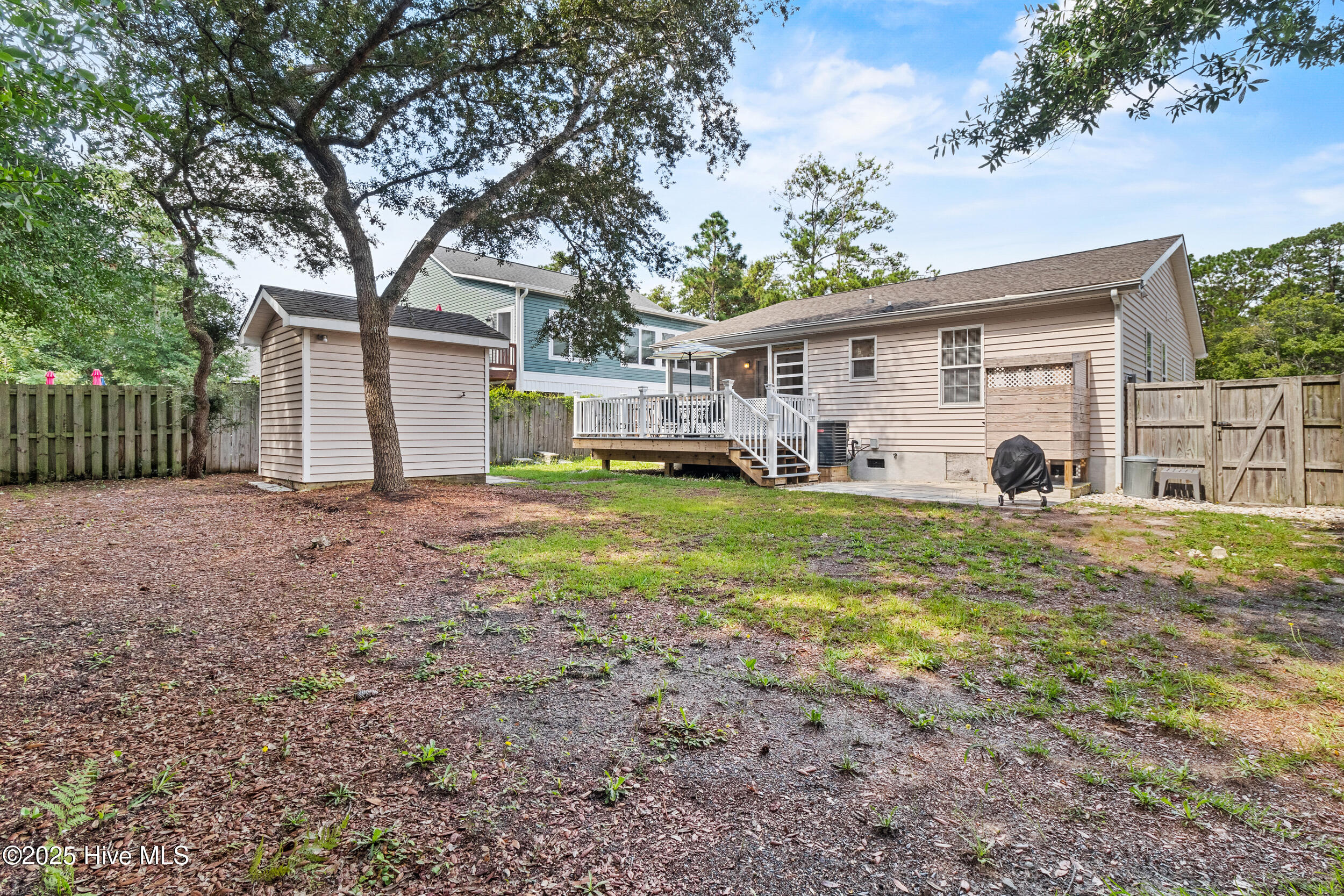 100525296 | Photo 37