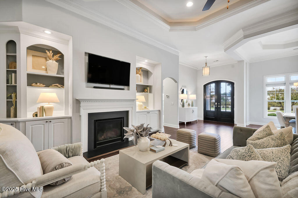 100514876 | Photo 11