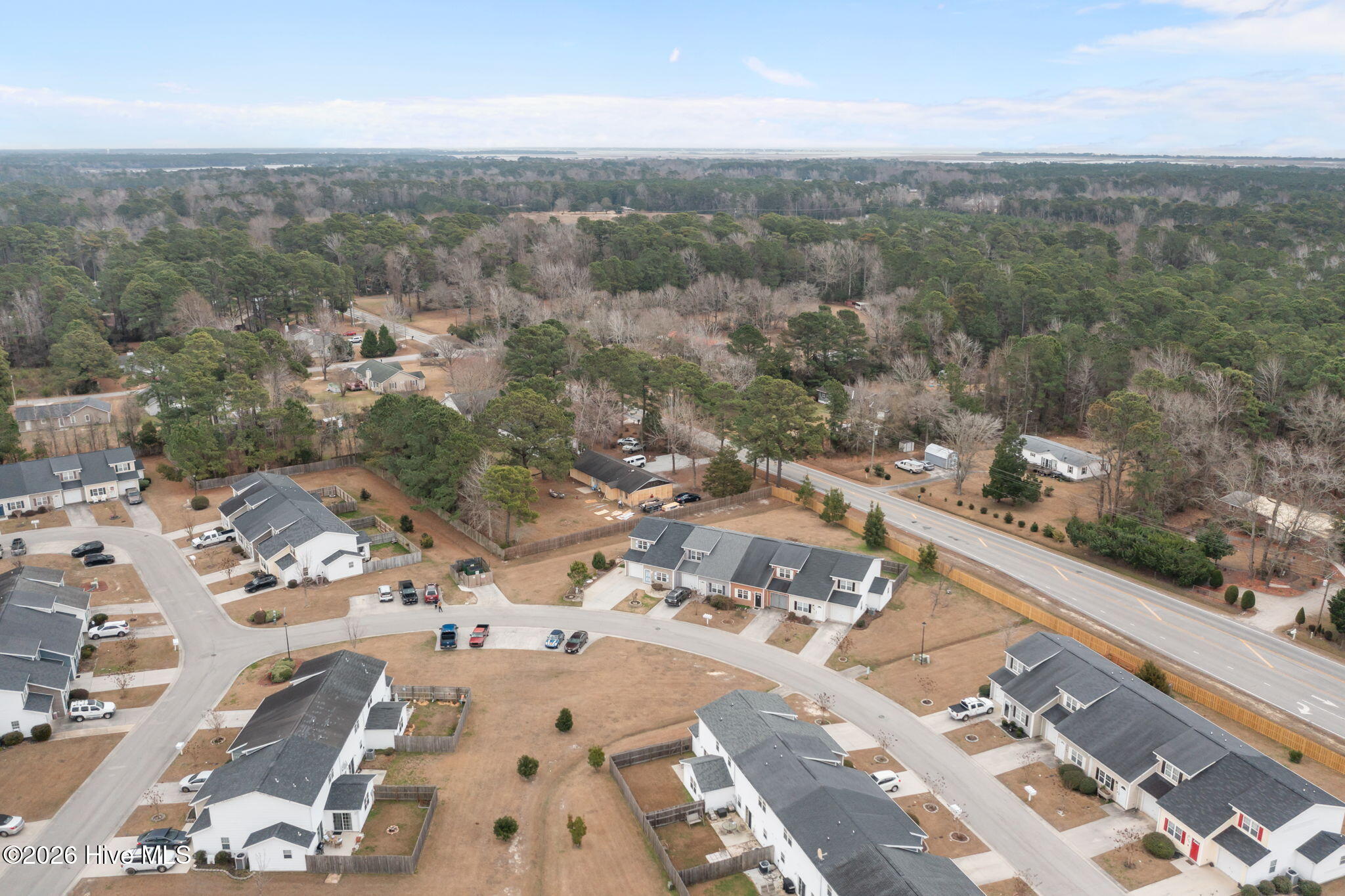 100548288 | Photo 17