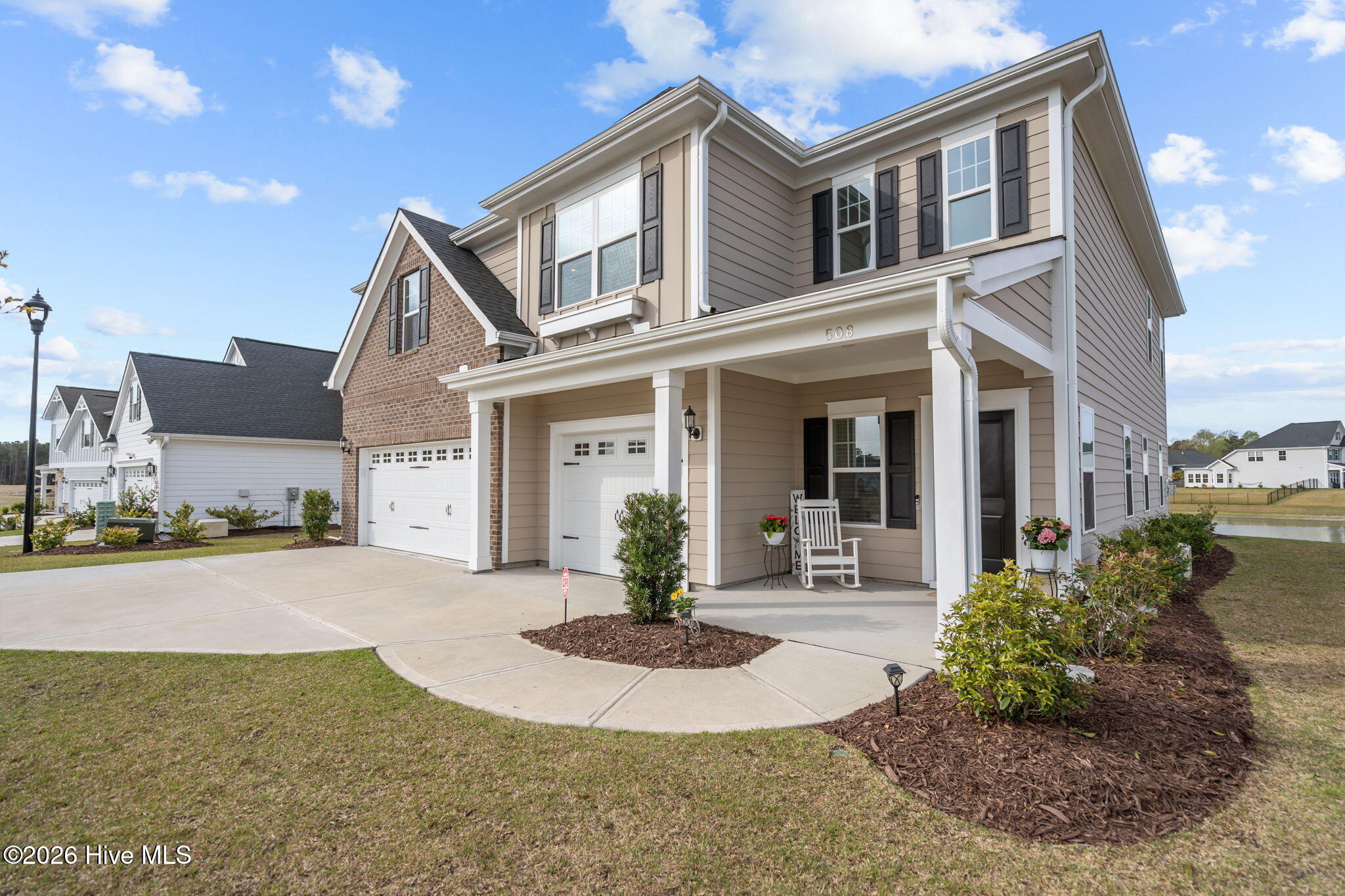 100562858 | Photo 49