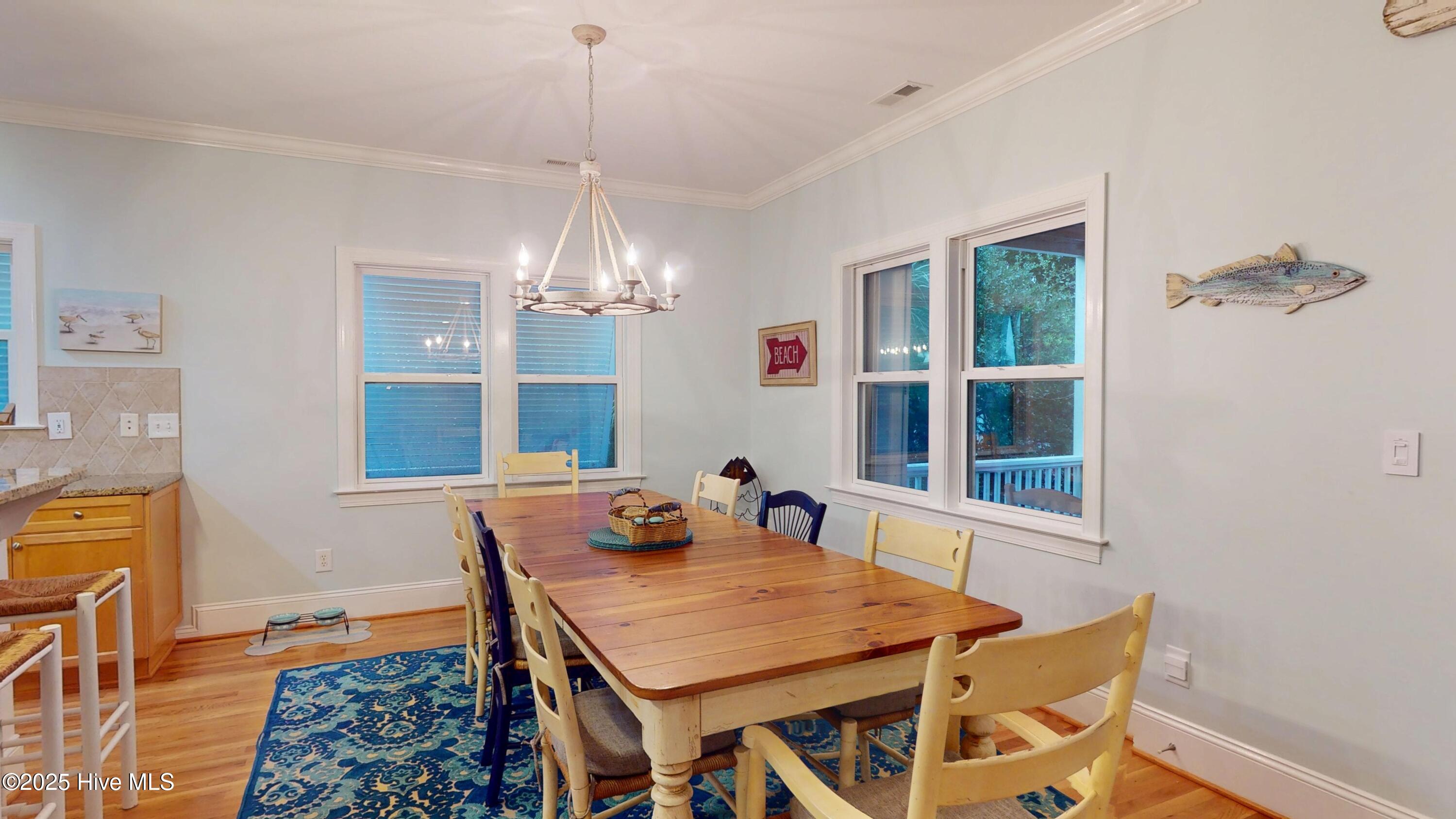 100544157 | Photo 19