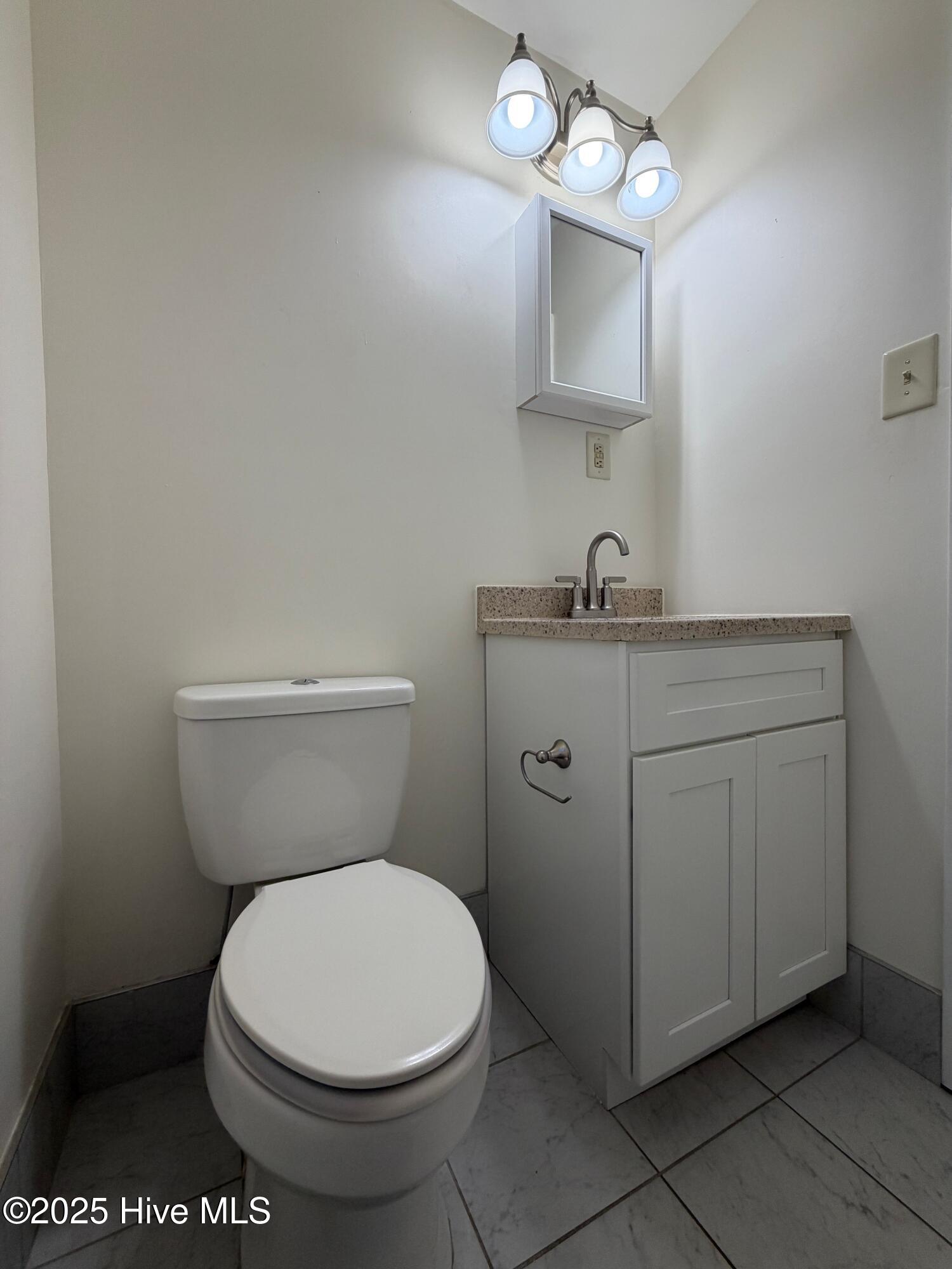 100533977 | Photo 18