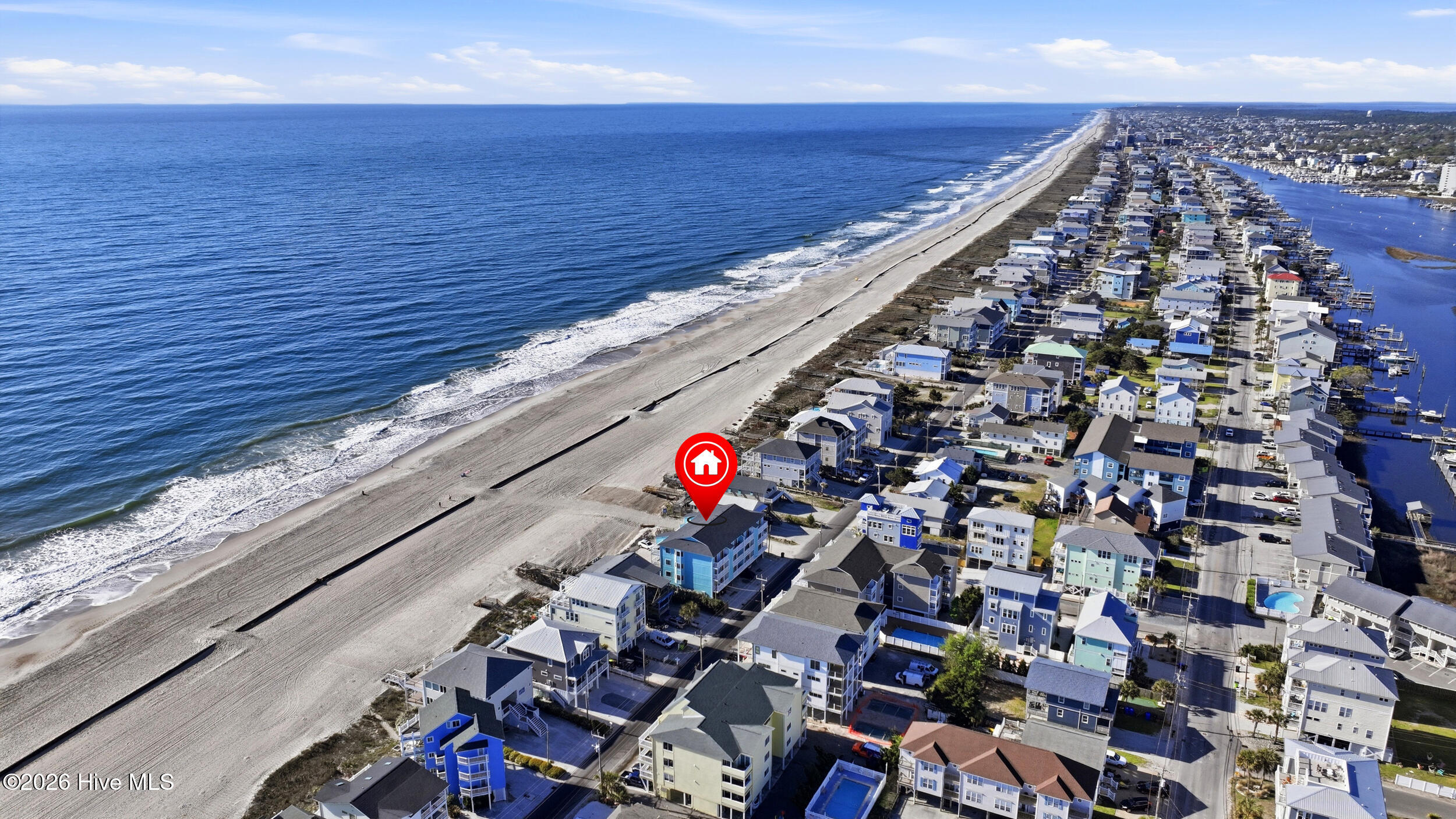 100566140 | Photo 33