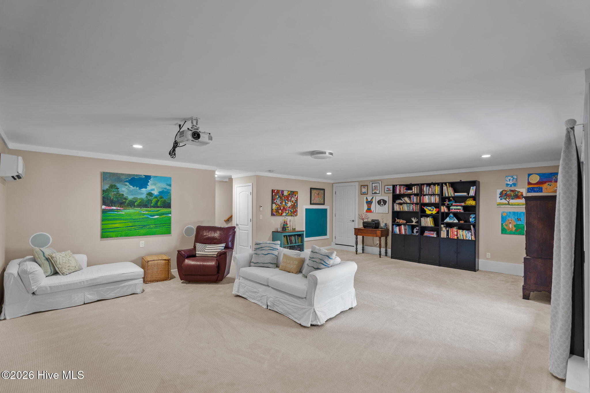 100559894 | Photo 43