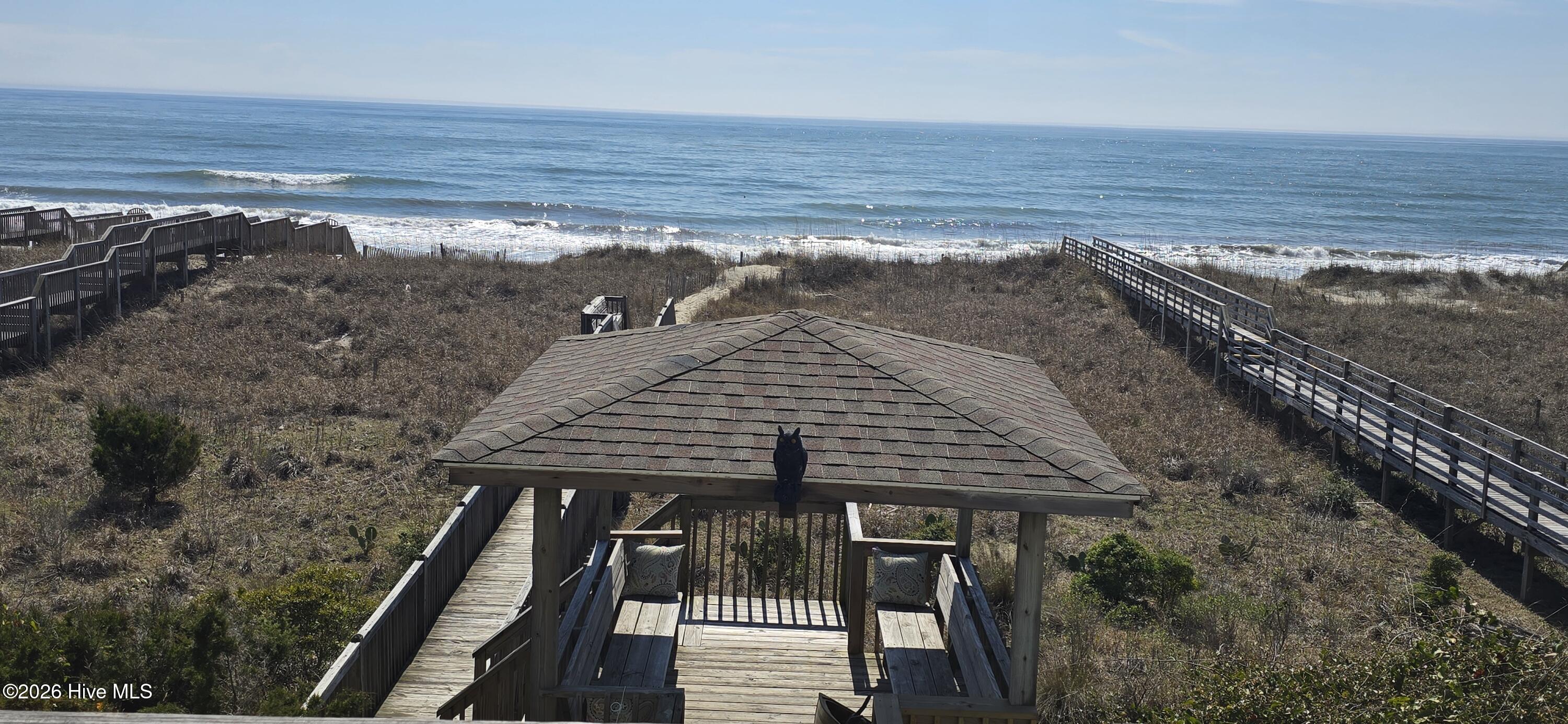 100559141 | Photo 18