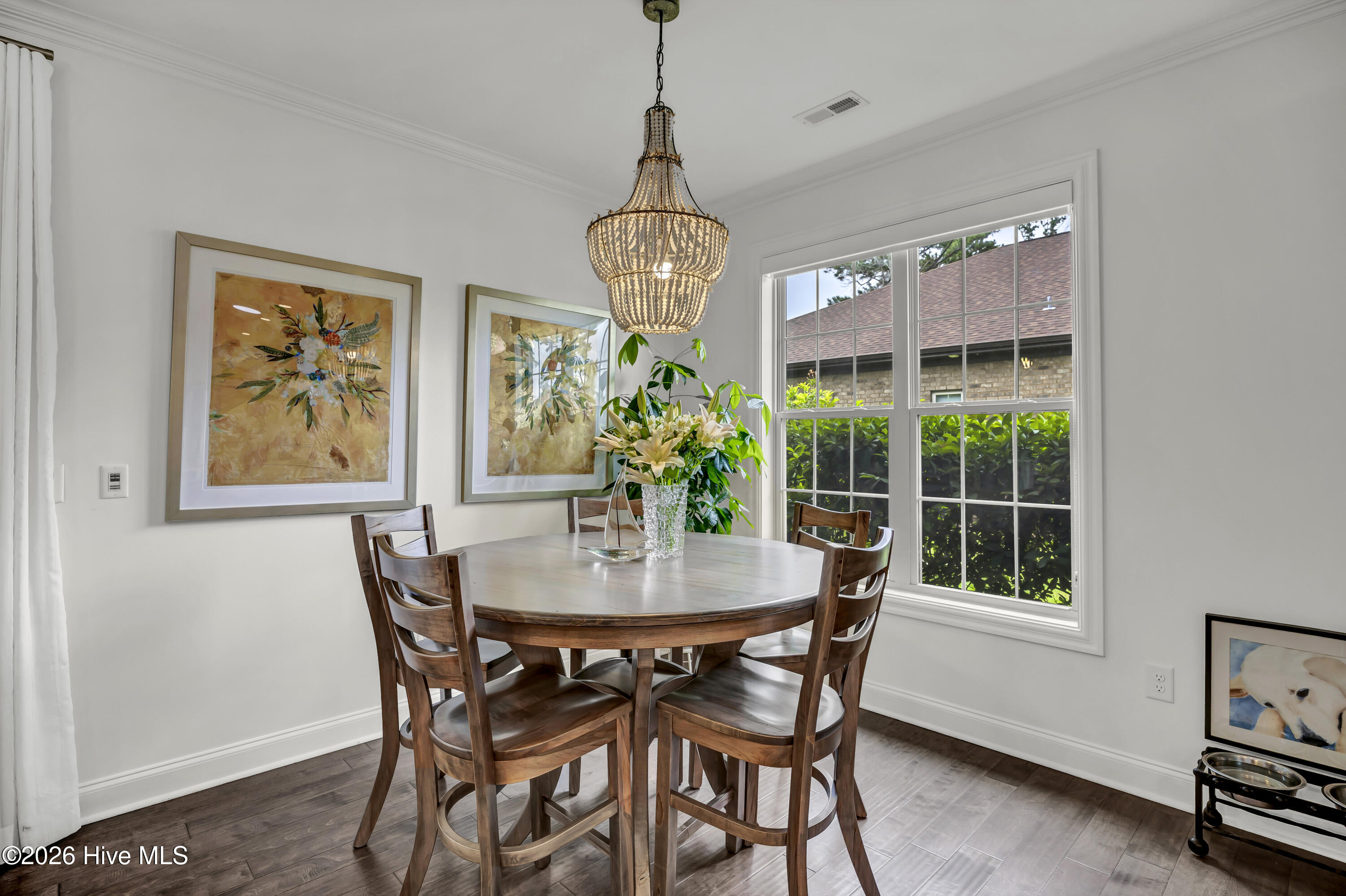 100555264 | Photo 15