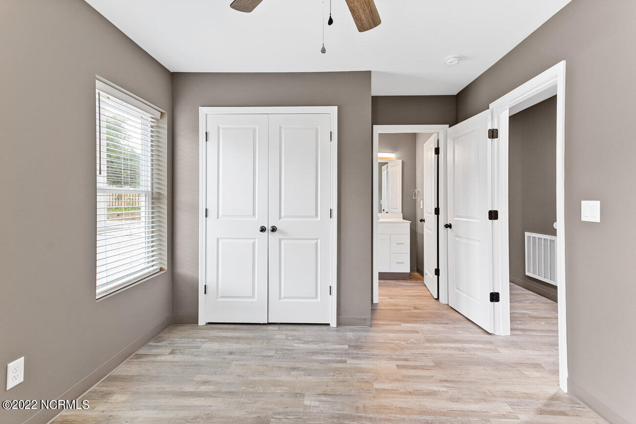 100492638 | Photo 12