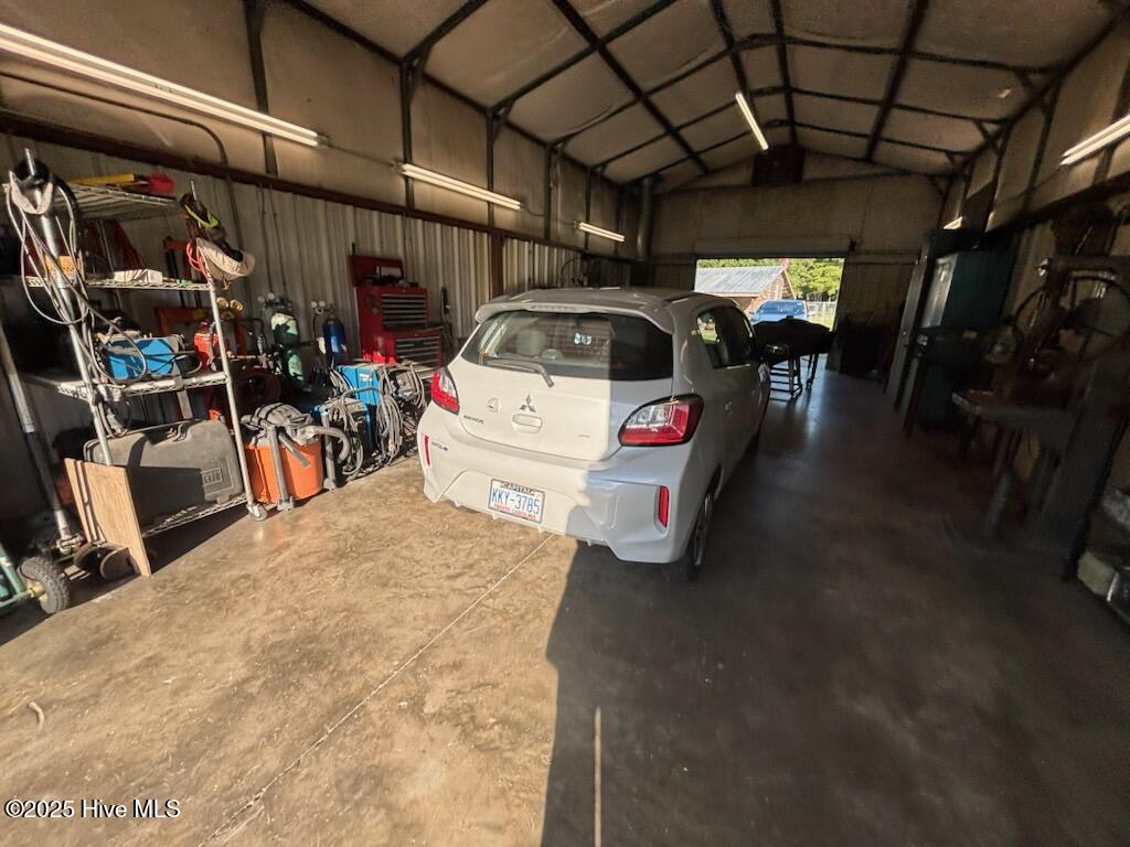 100519929 | Photo 15