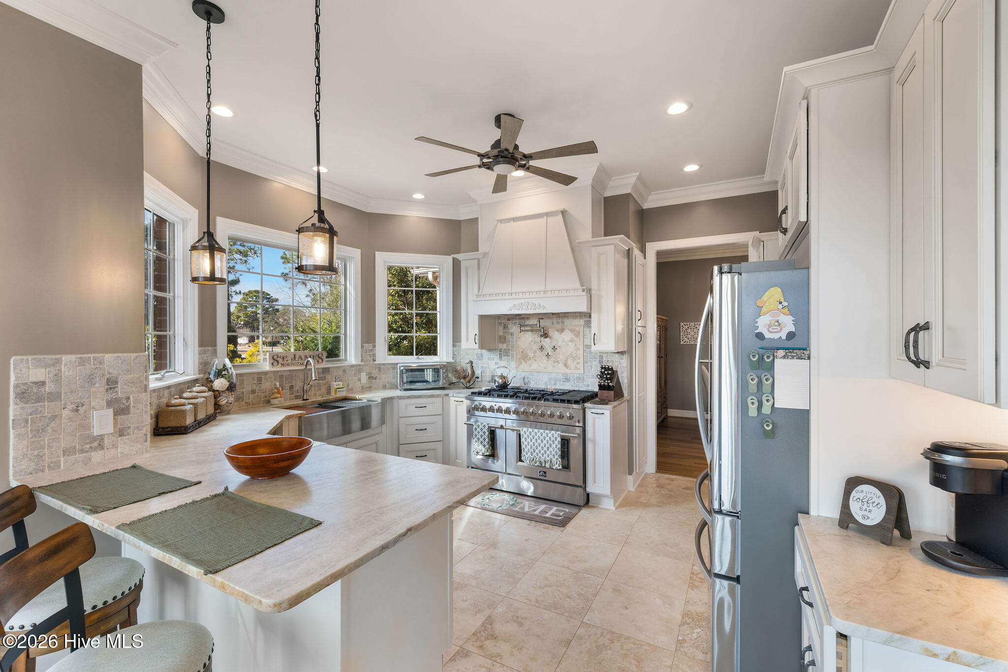 100553597 | Photo 16