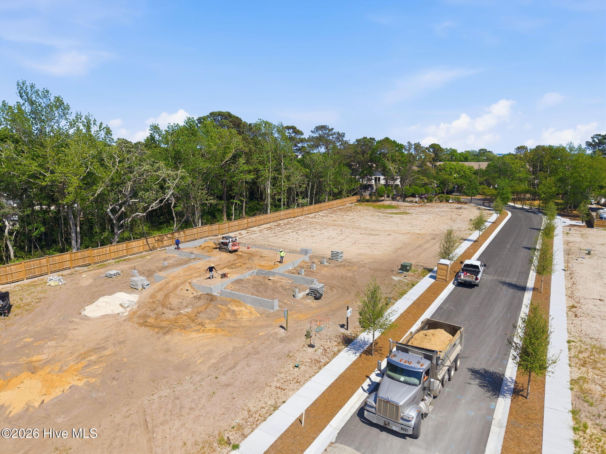 100560750 | Photo 17