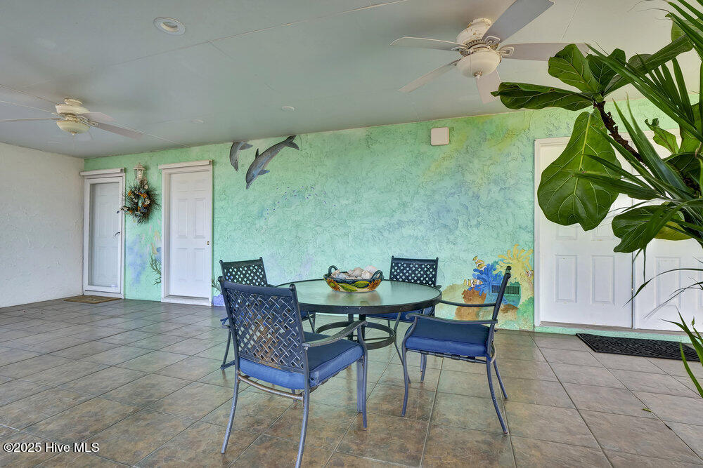 100511026 | Photo 52