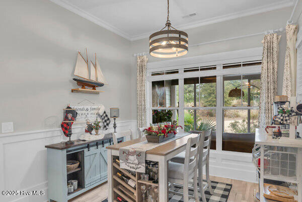 100545282 | Photo 17