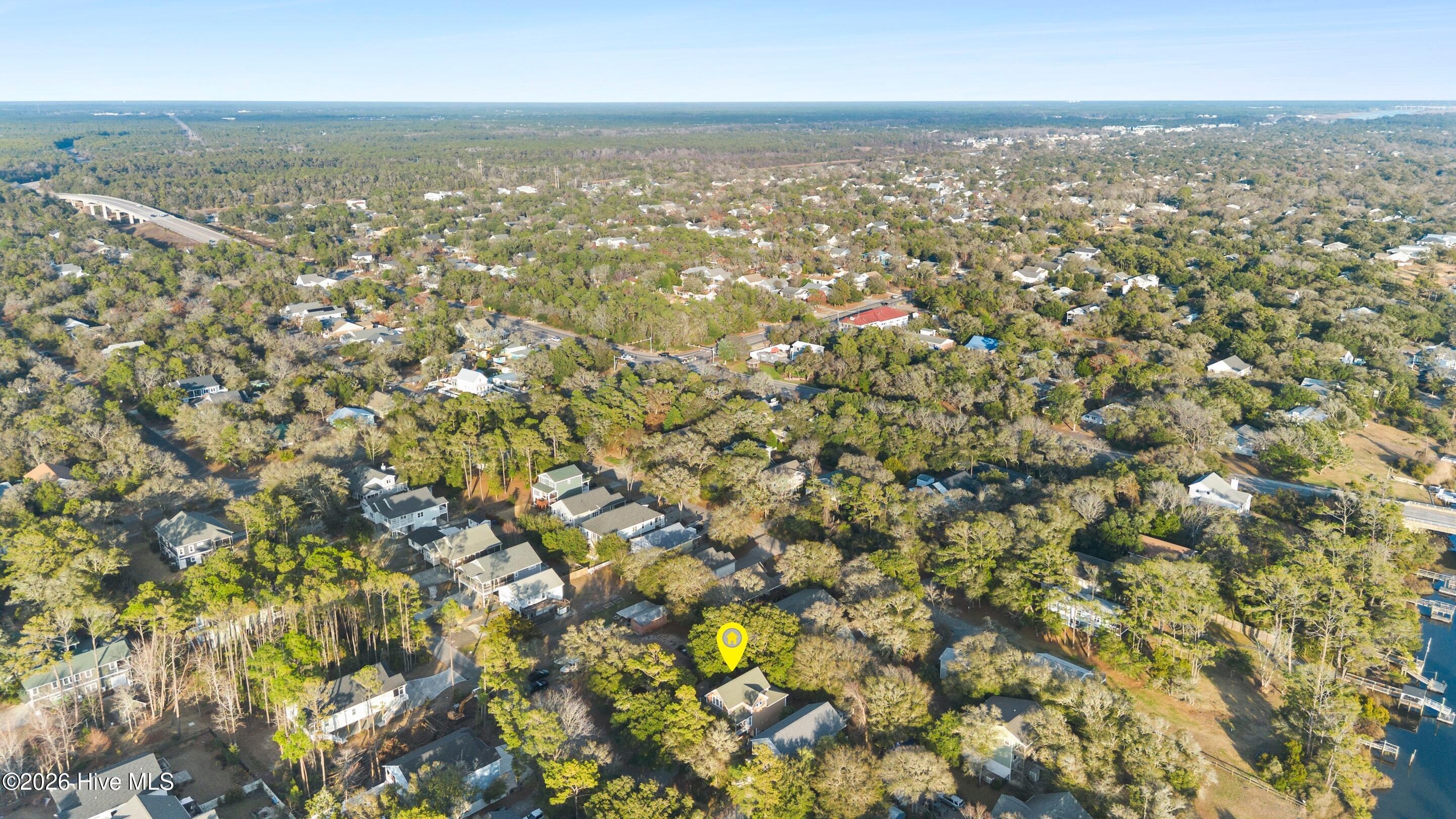 100549187 | Photo 82