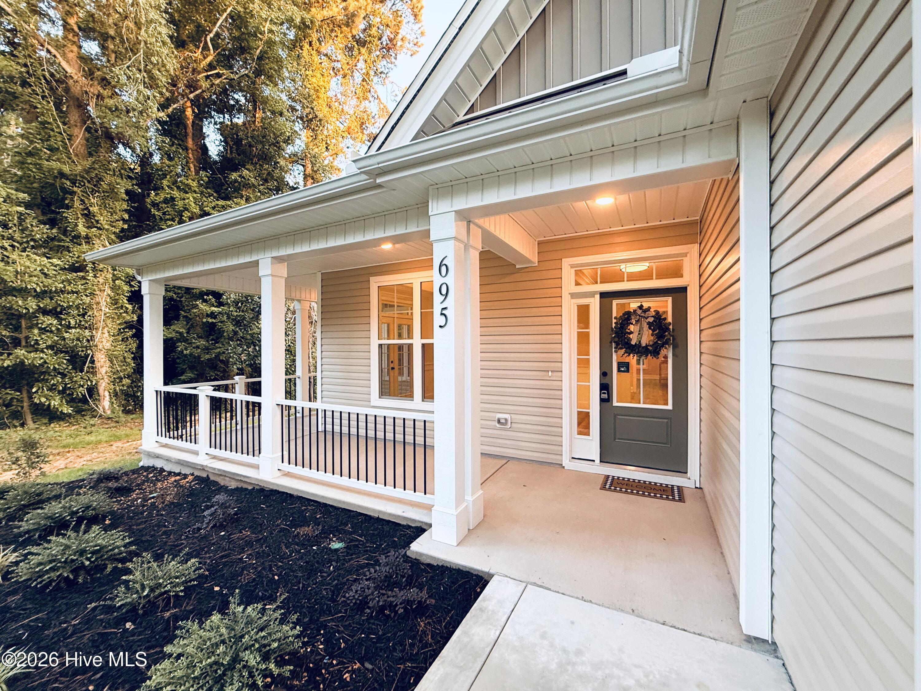 Photo 3 of Single family home for sale at 695 Sunset Dr, Carthage, NC 28327 | MLS# 100576727 | Listing updated on 2026-09-02