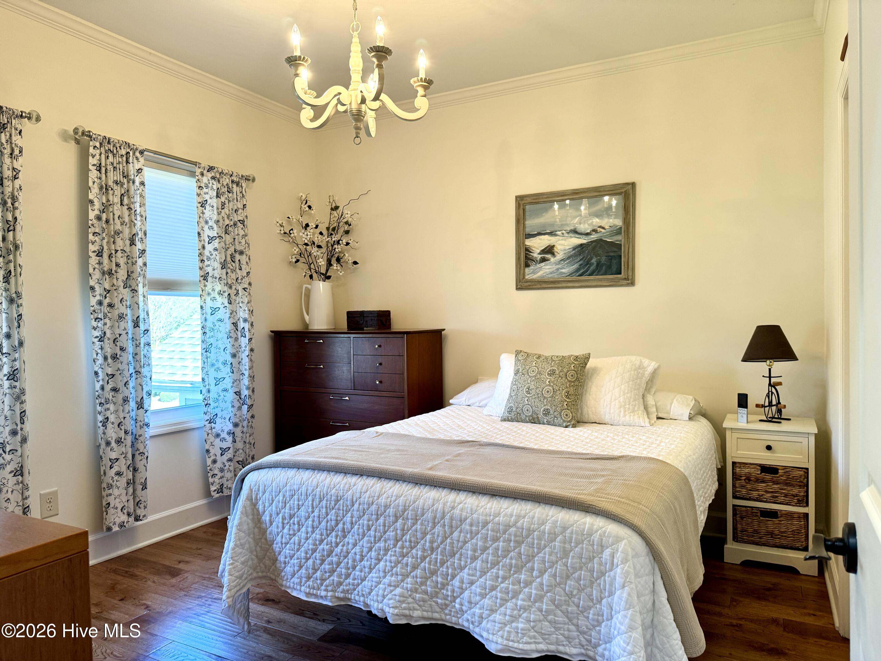 100565124 | Photo 27