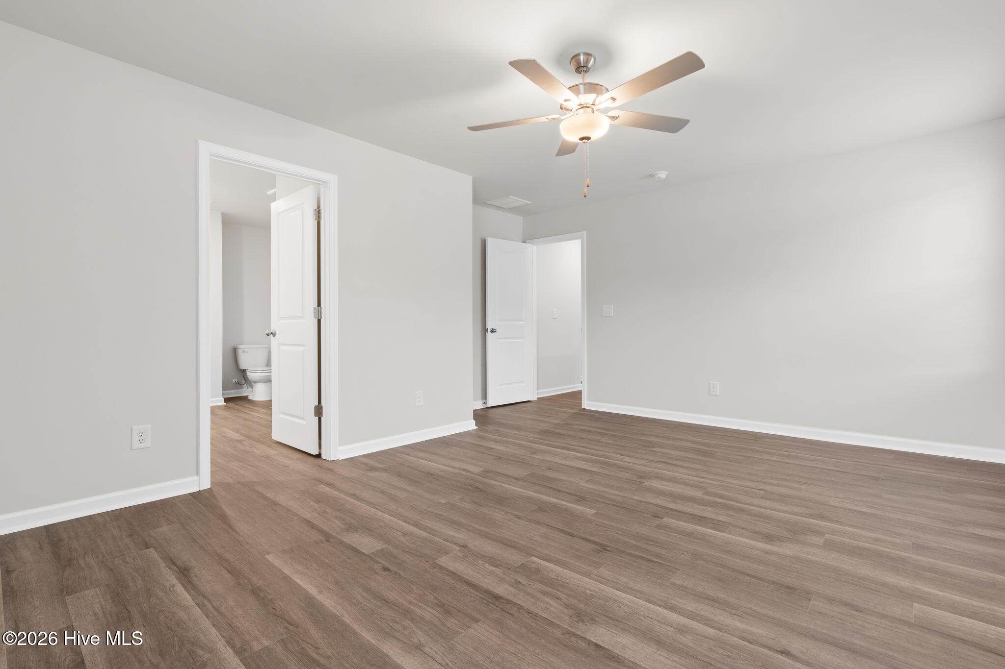 100546266 | Photo 20