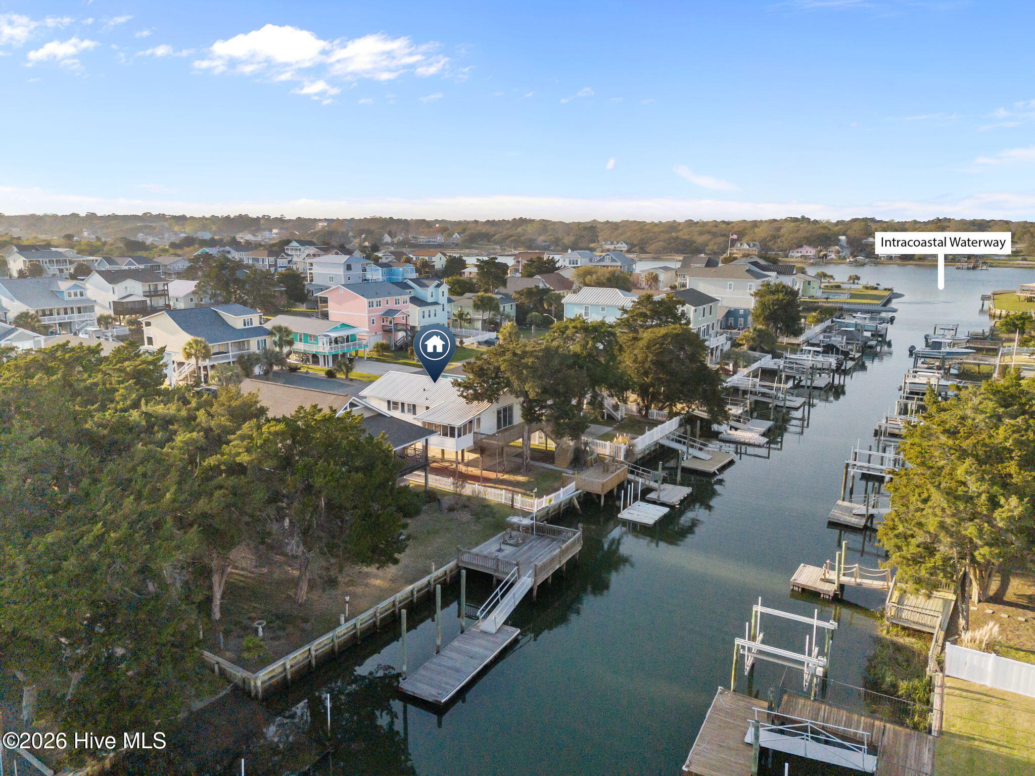 100564867 | Photo 26