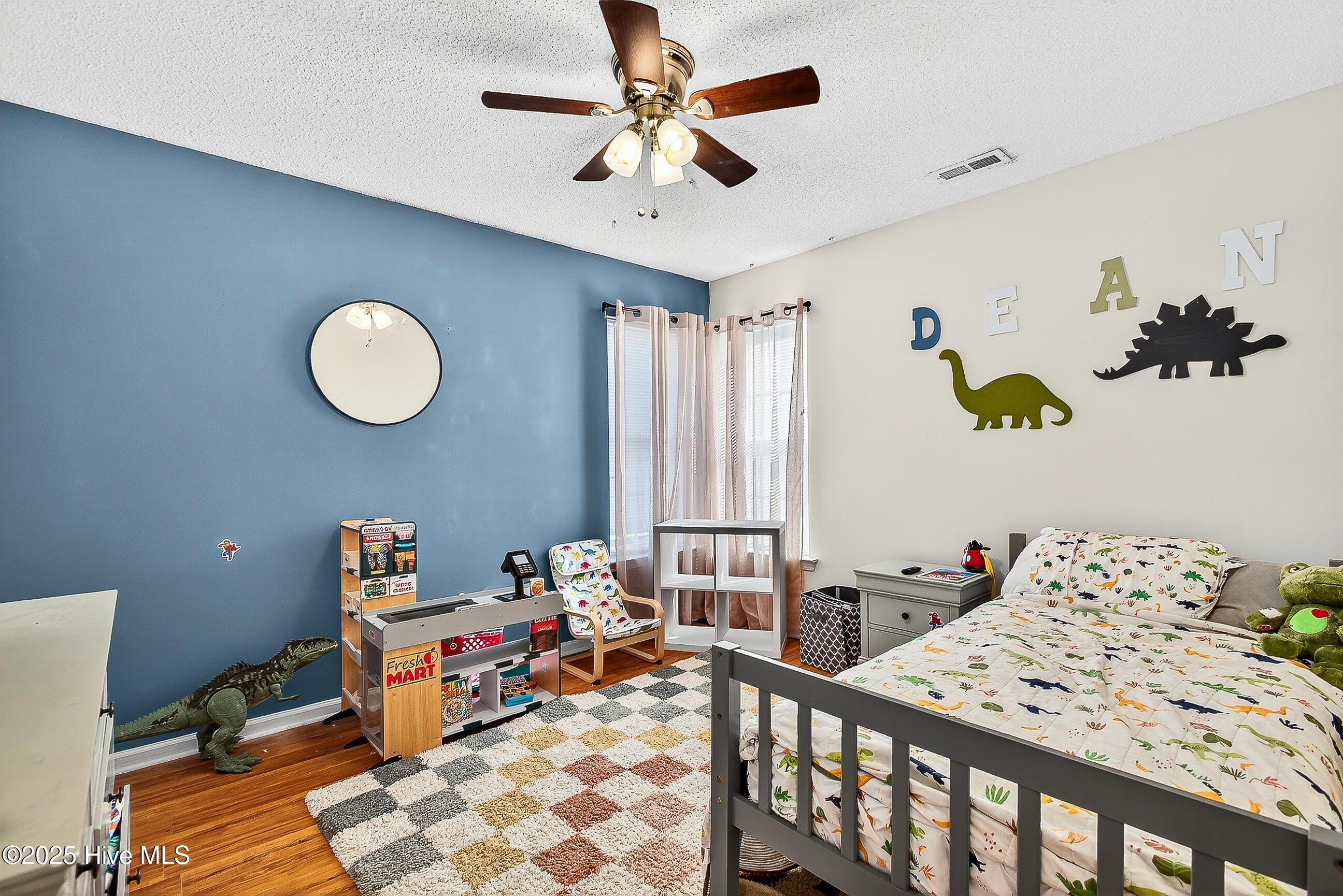 100539174 | Photo 22