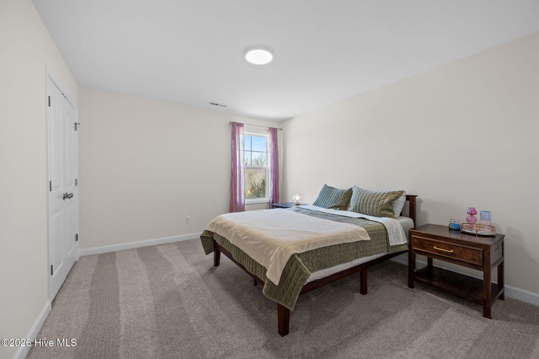 100554562 | Photo 29