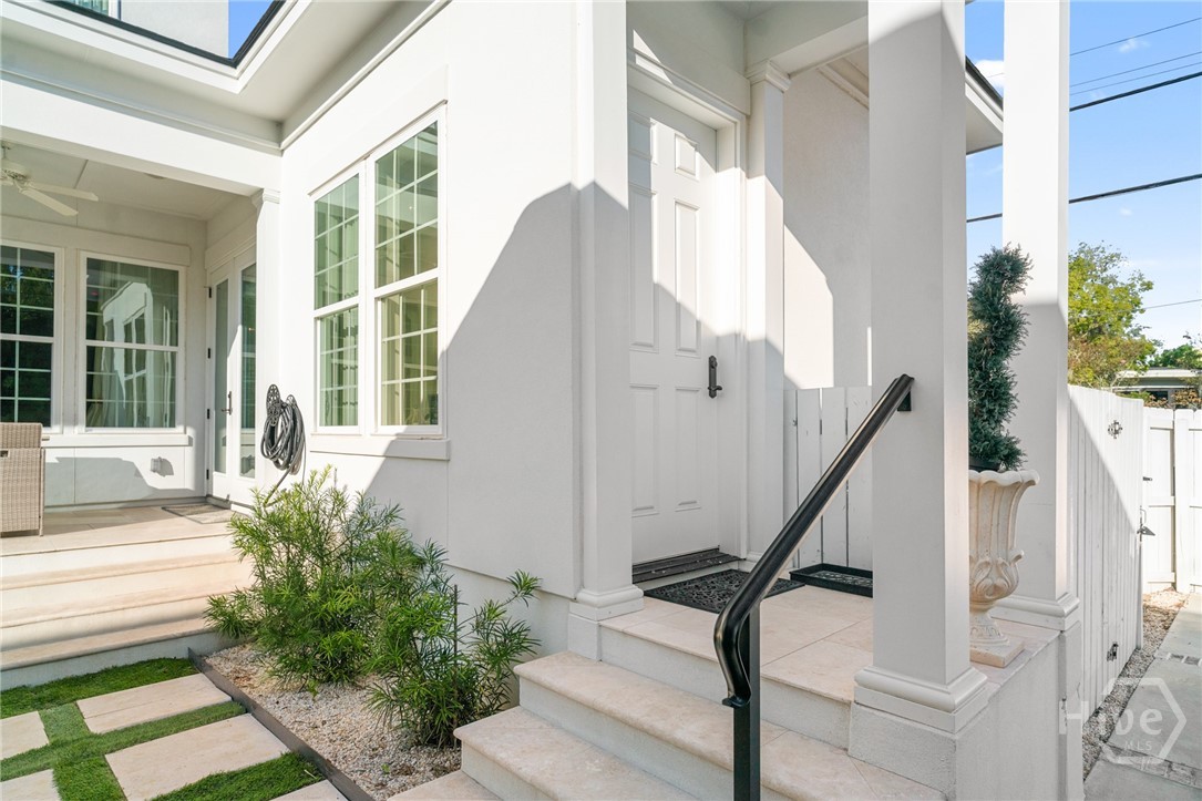 723 E Victory Drive, Savannah, GA, 31405