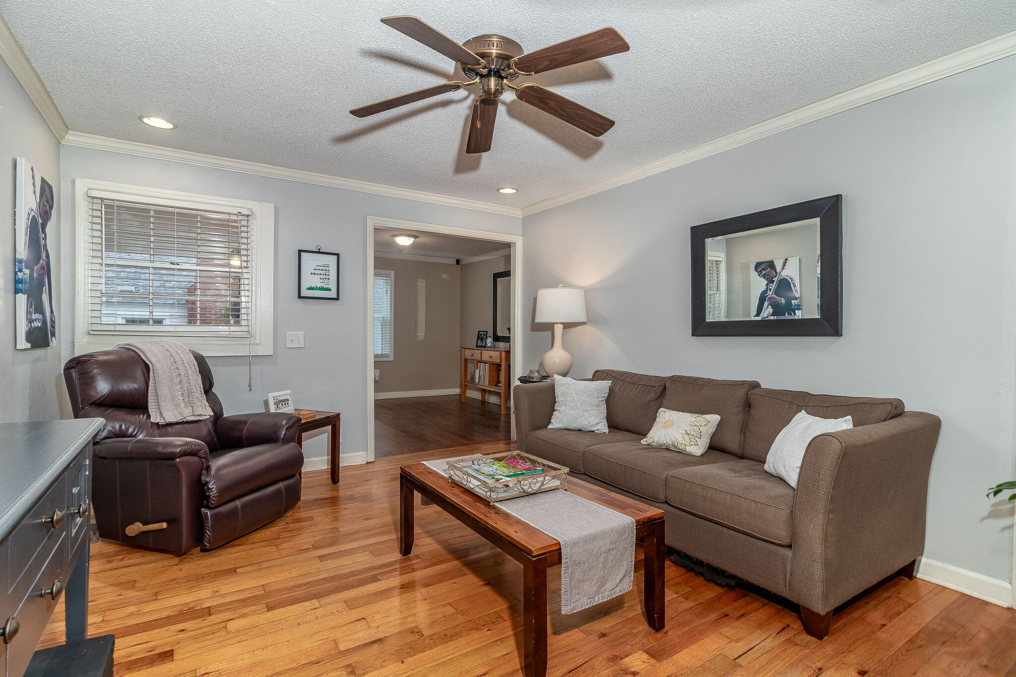 15-web-or-mls-542 HICKMAN RD ©--5