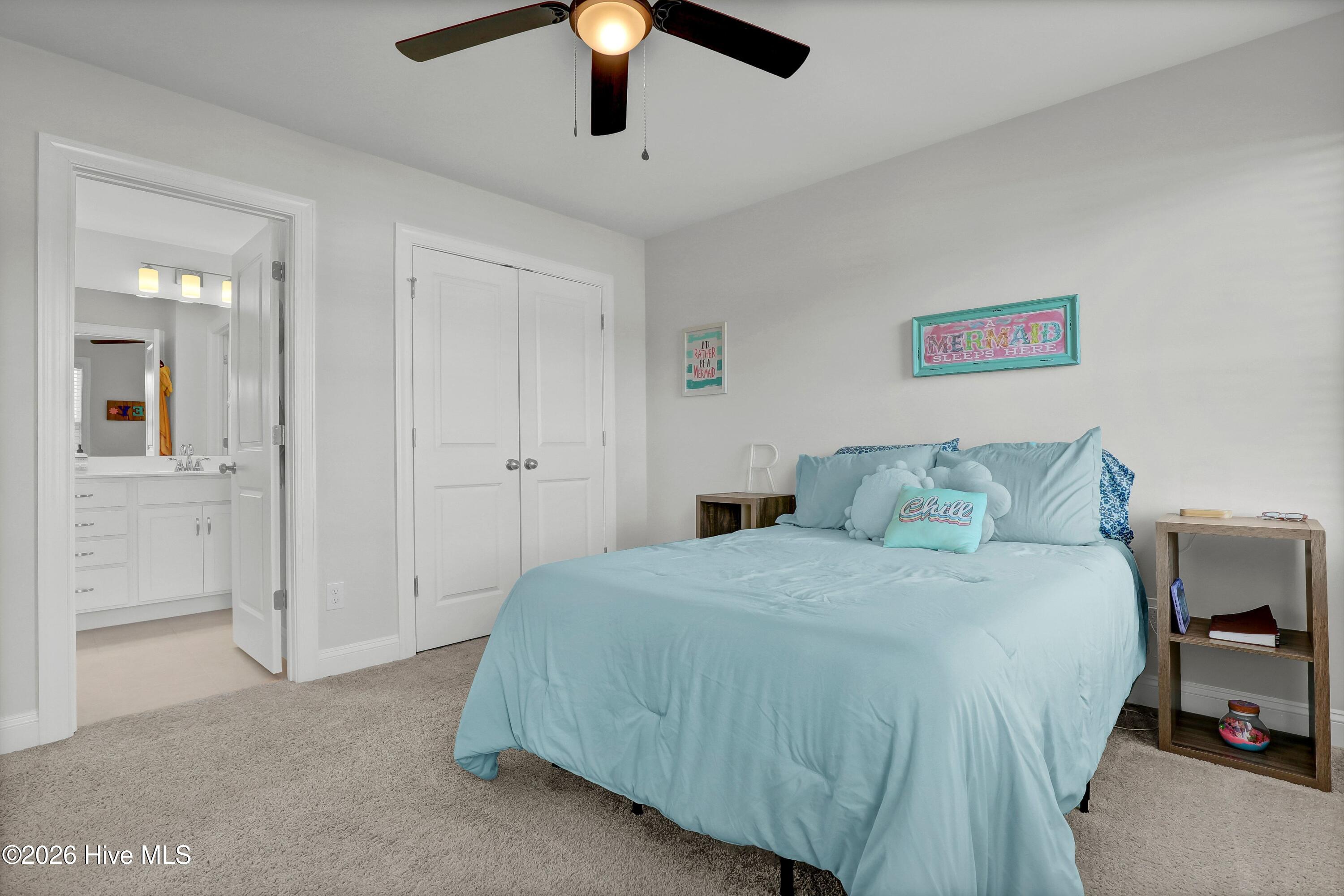 100555385 | Photo 23