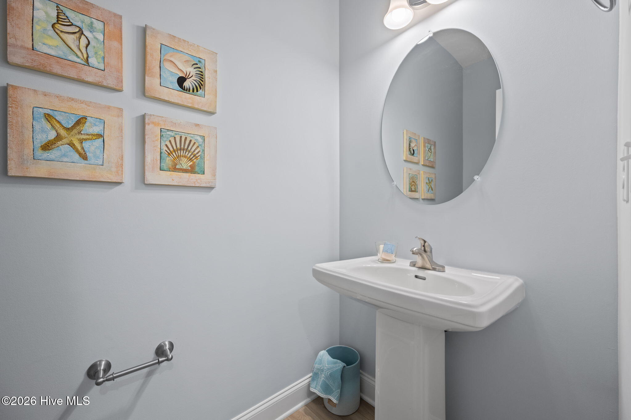 100567442 | Photo 16