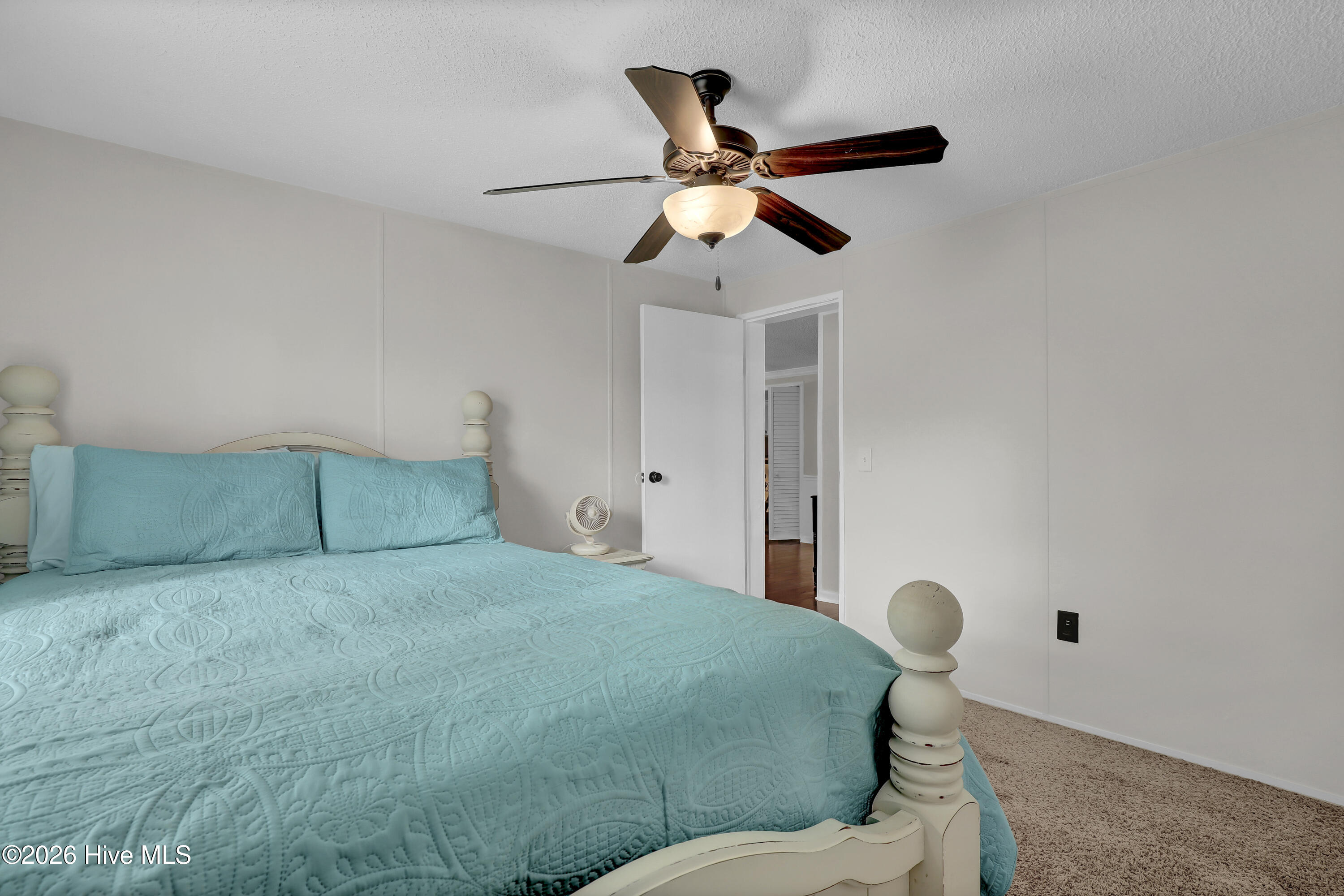 100558020 | Photo 24