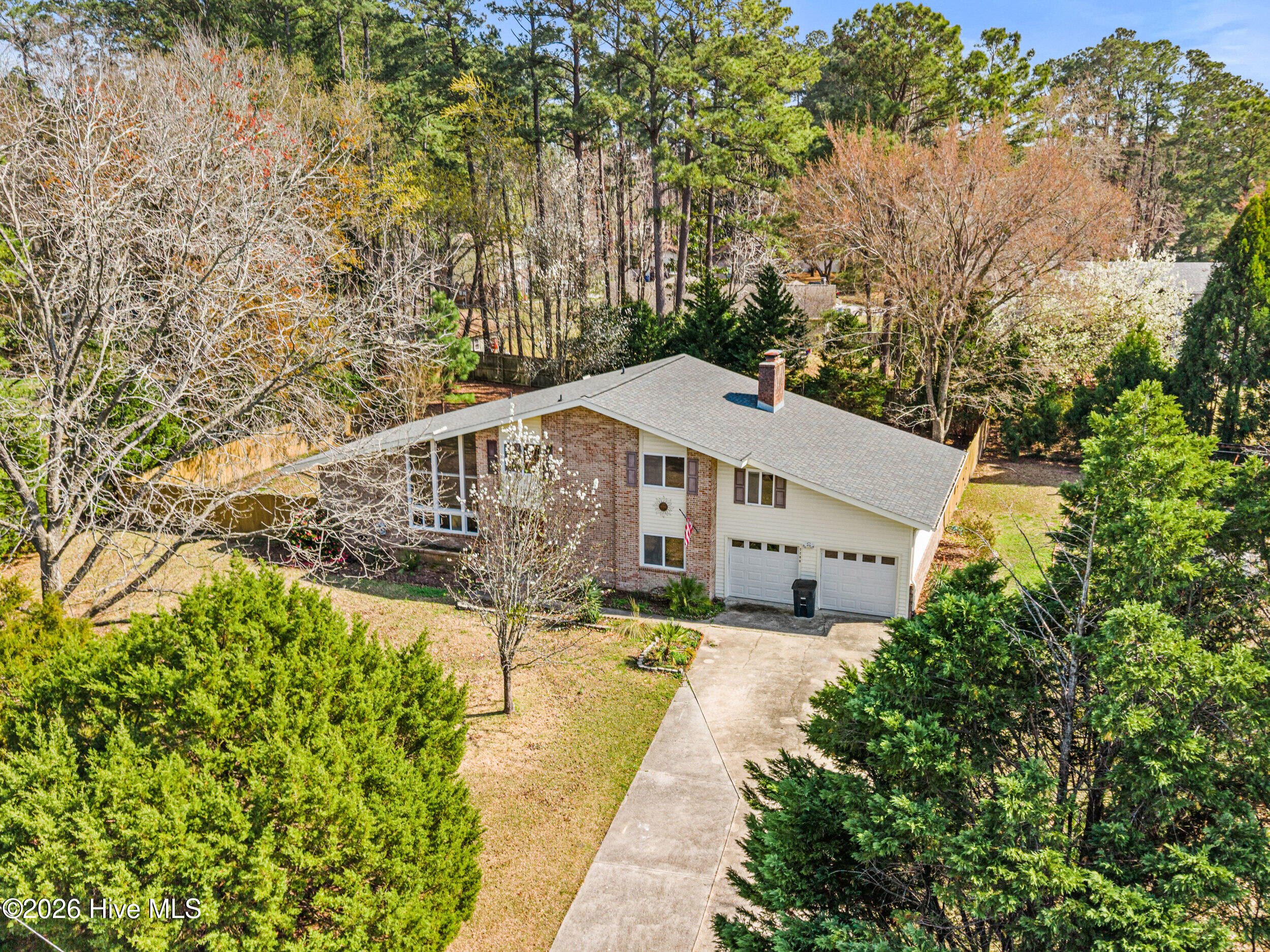 100561743 | Photo 56