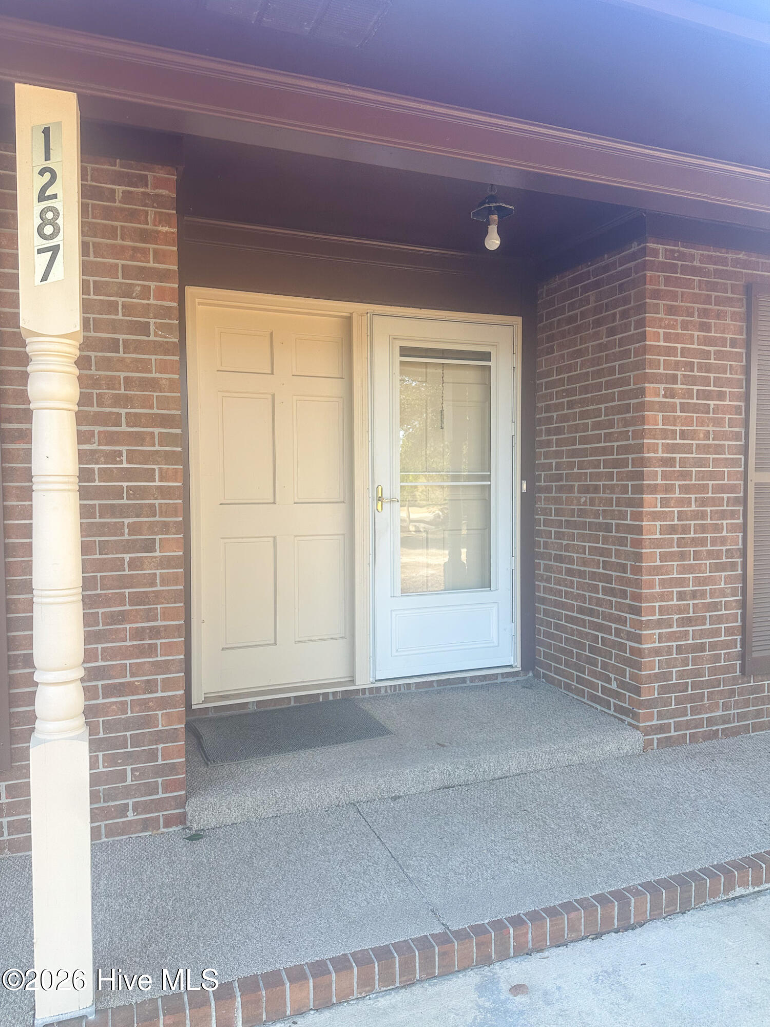 100551193 | Photo 16