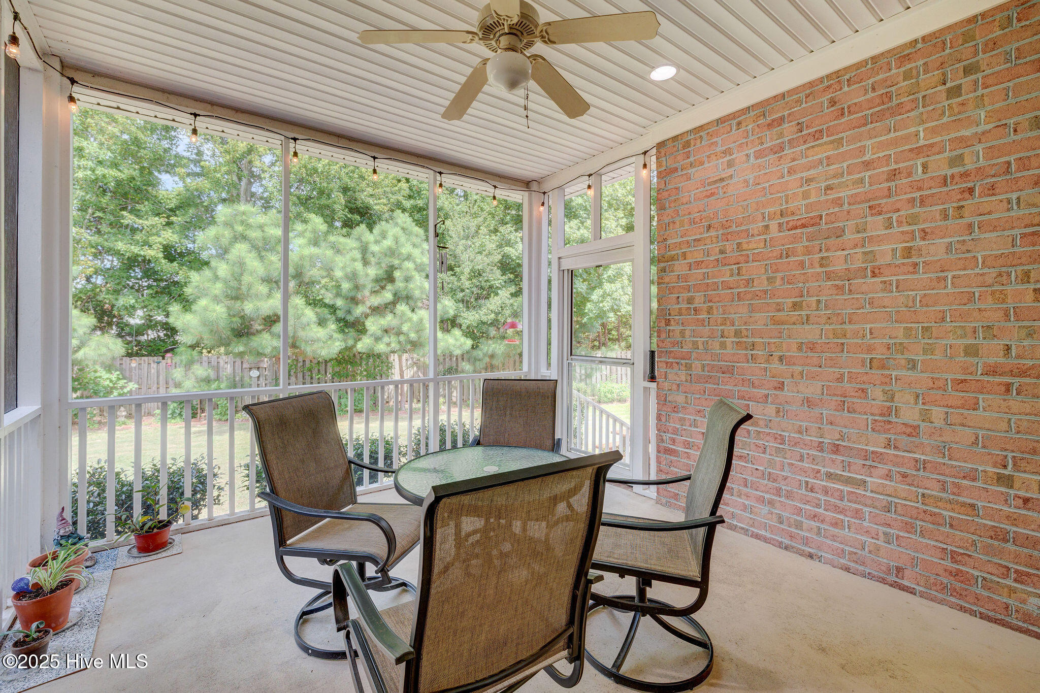5500 N Warrendale Court, Wilmington, NC 28409 – photo 20: 5500WarrendaleCourtNorth-26
