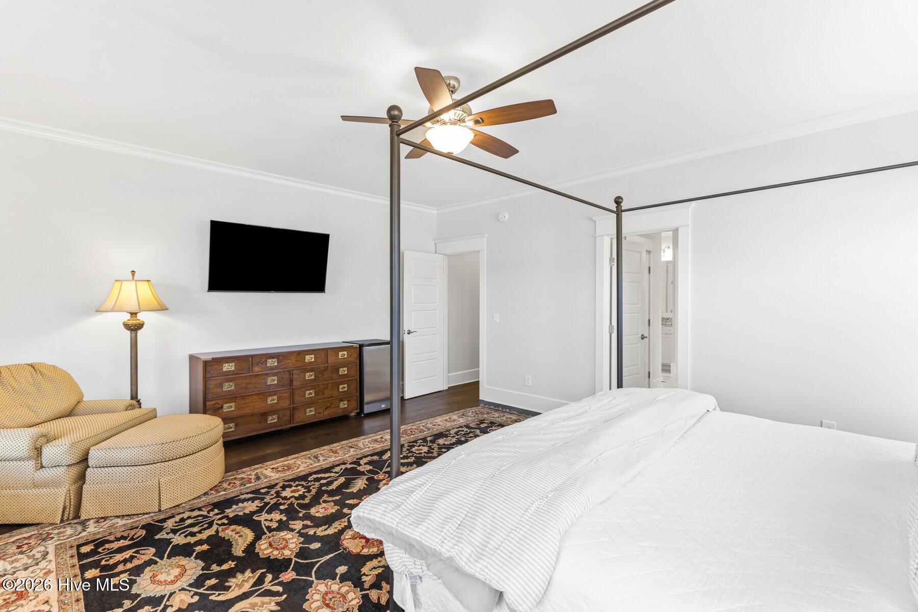 100550538 | Photo 43