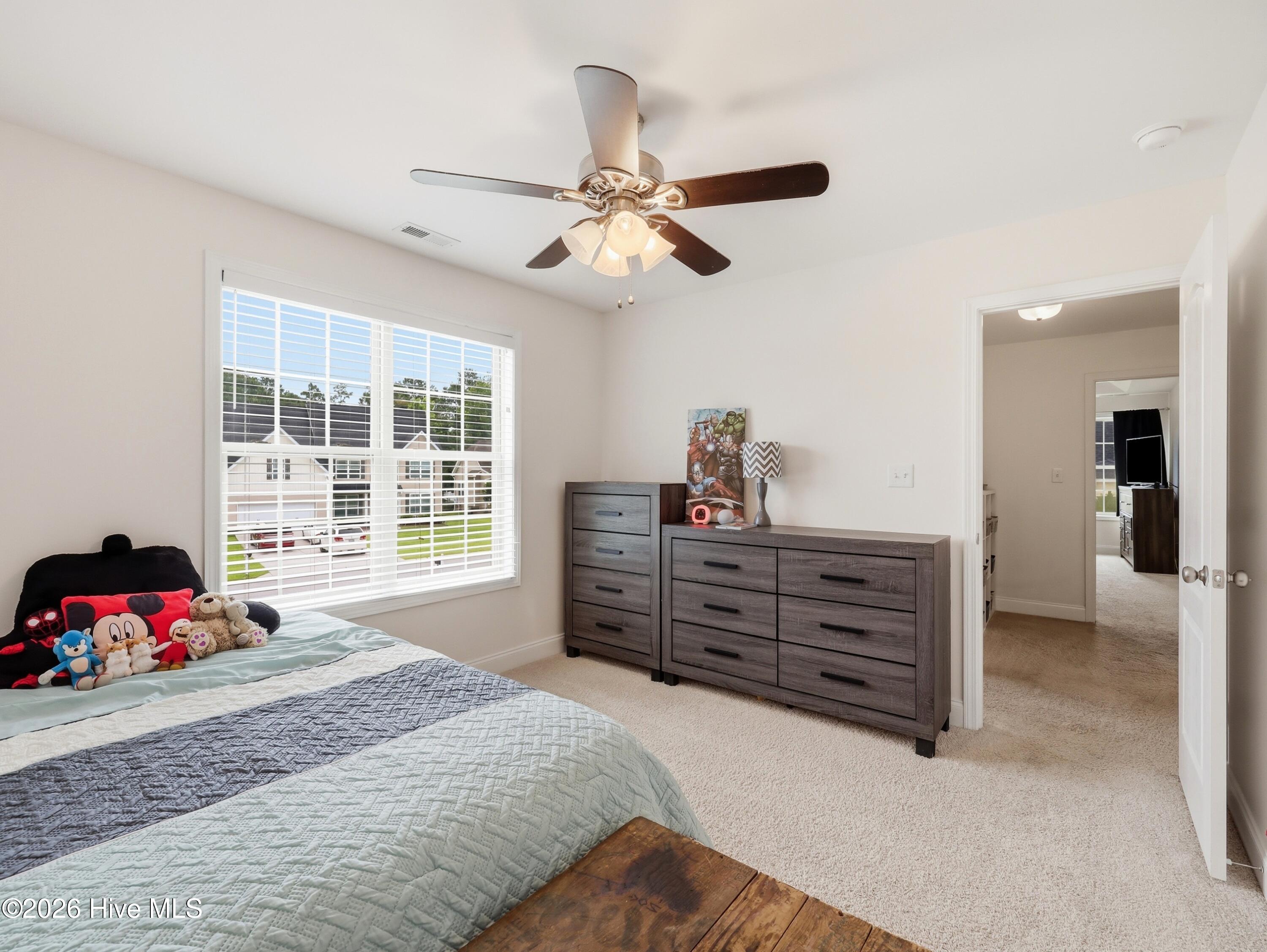 200 Wedgefield Circle,Maple Hill