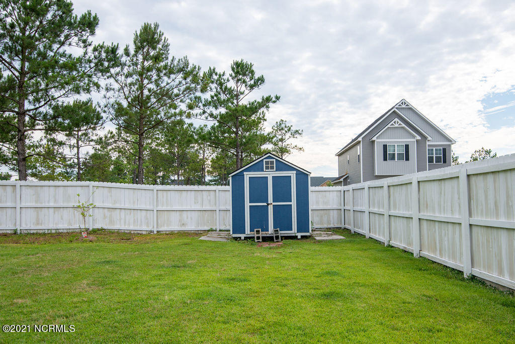 100548964 | Photo 42