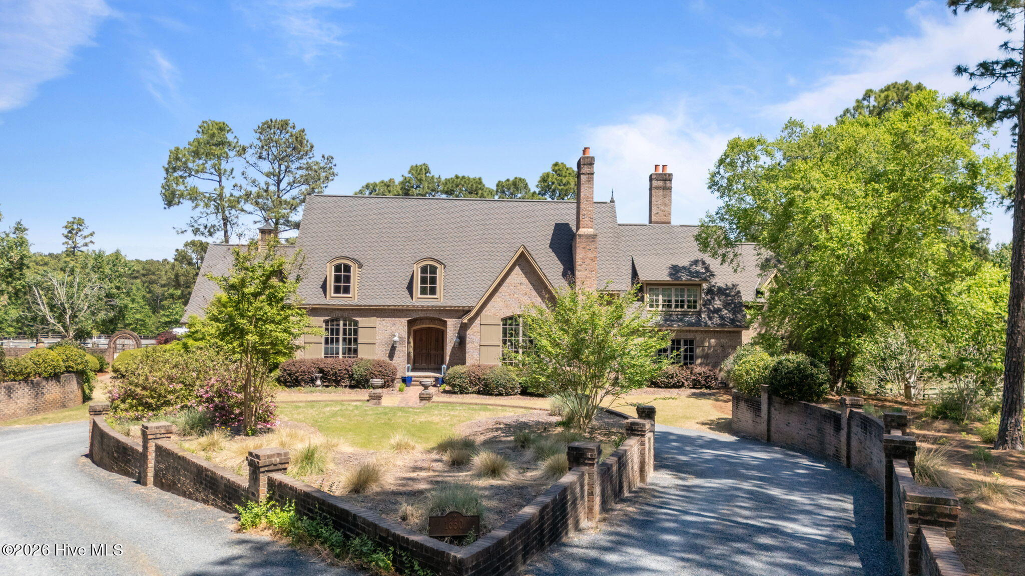 1650 Youngs, Vass, North Carolina, 3 Bedrooms Bedrooms, 13 Rooms Rooms,6 BathroomsBathrooms,Single family residence,For sale,Youngs,100570349