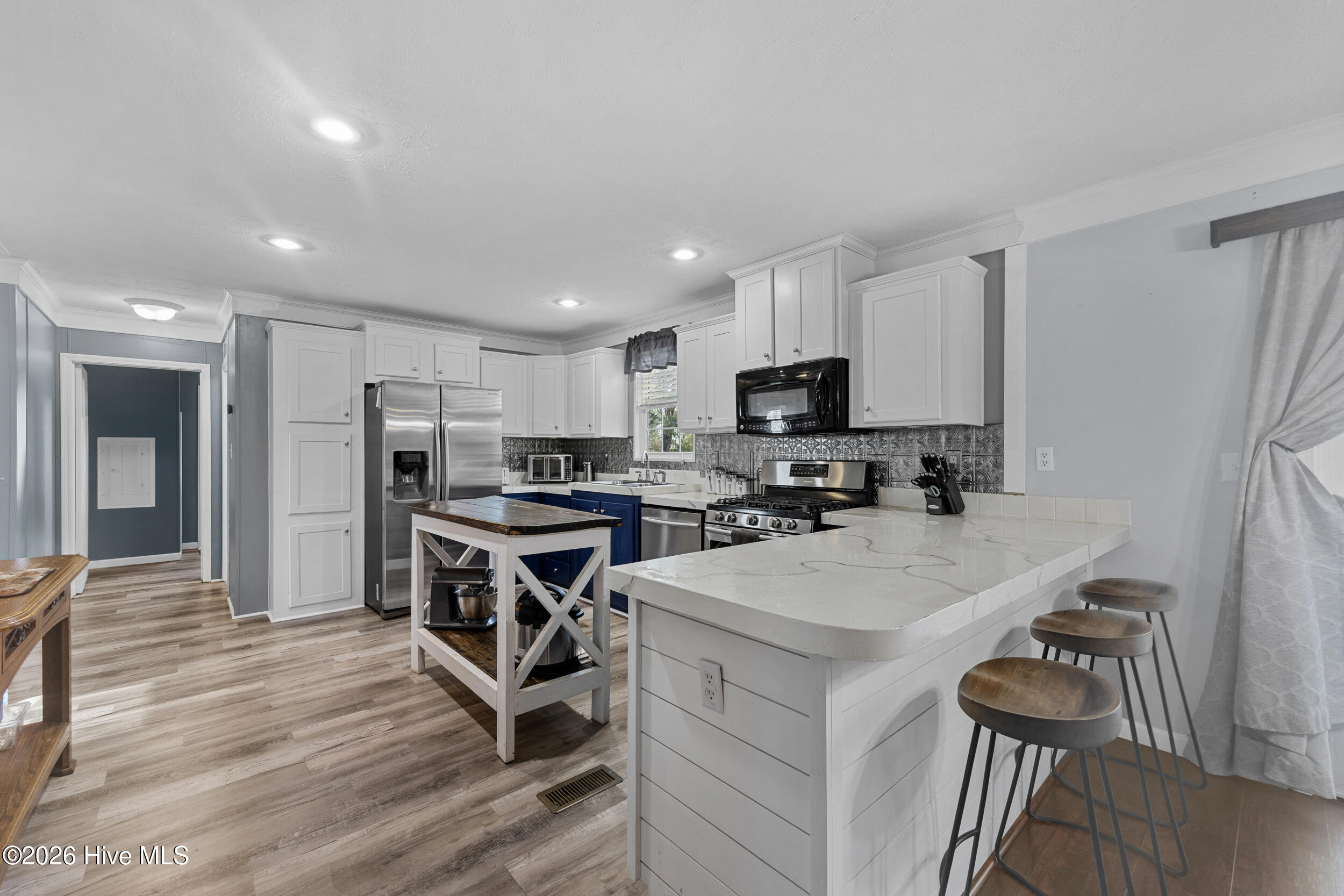 101 R & B Court, Chinquapin, NC 28521 – photo 11: 14_kitchen