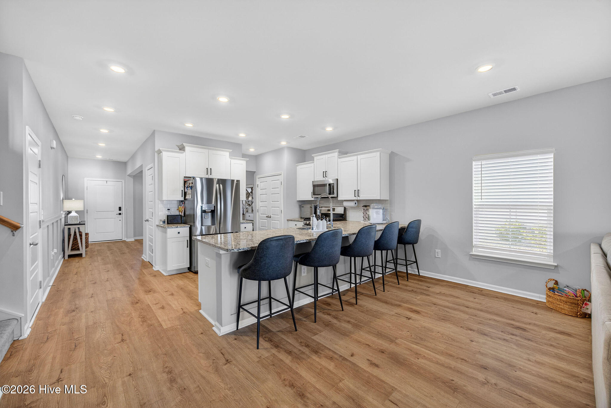 100550096 | Photo 17