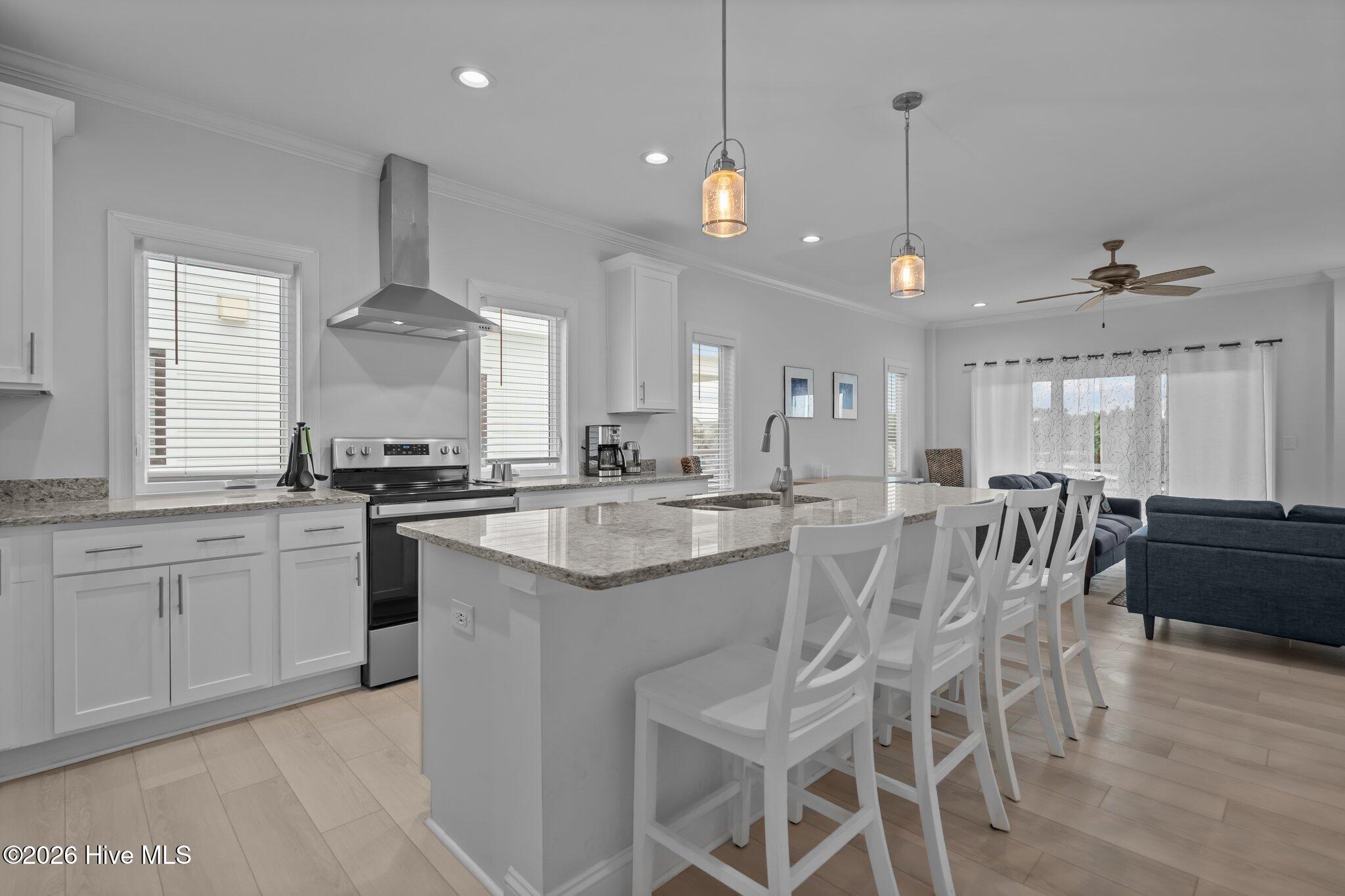 100554587 | Photo 10