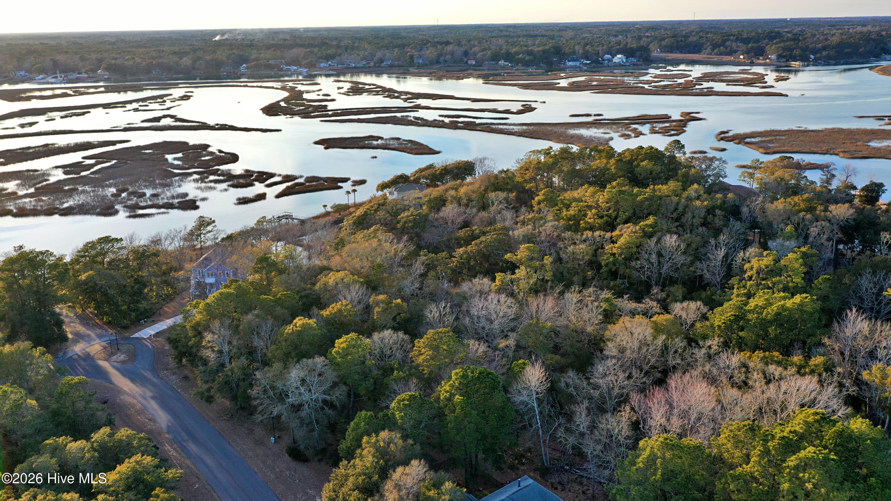 100554715 | Photo 34