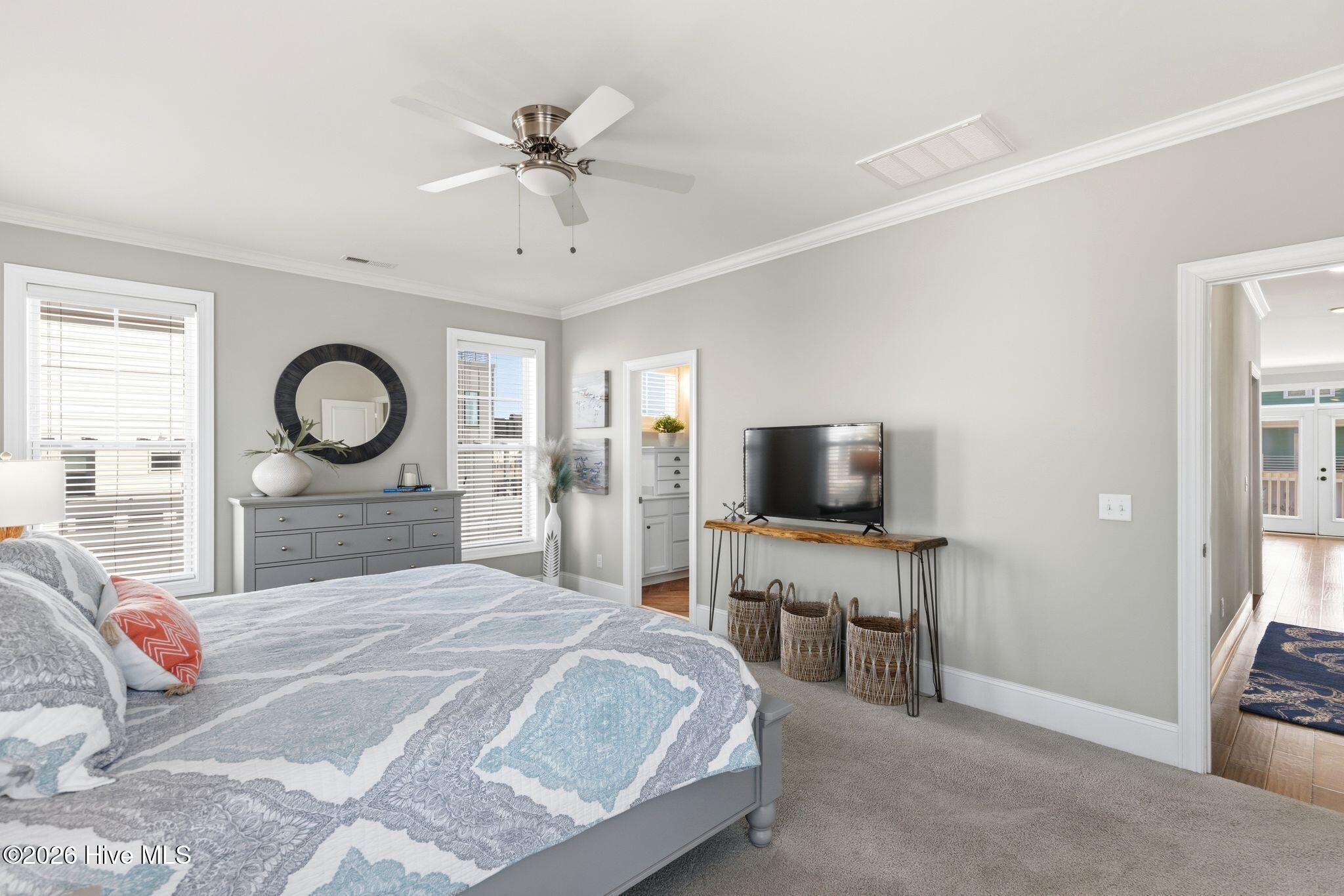 100559655 | Photo 18