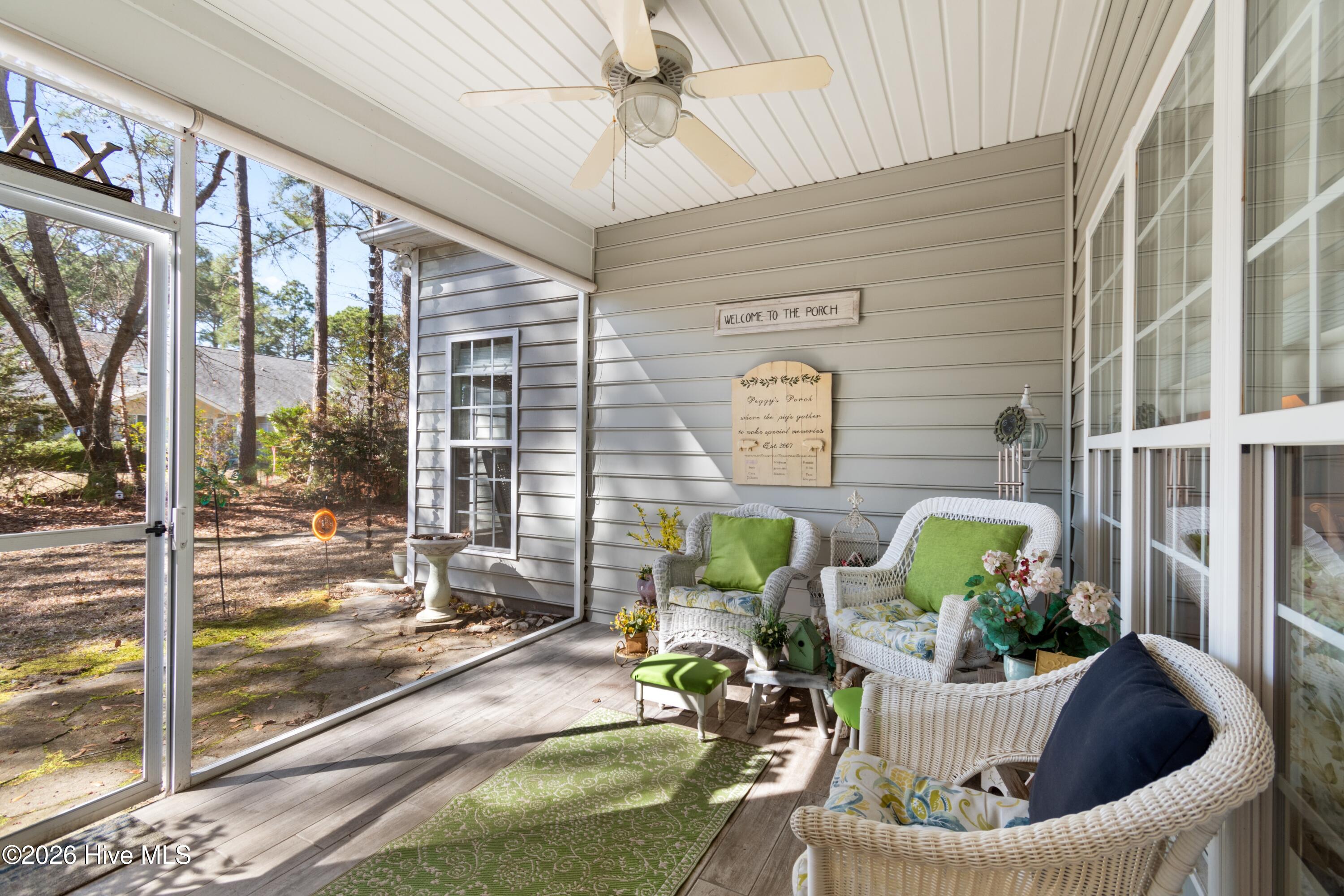 100540219 | Photo 29