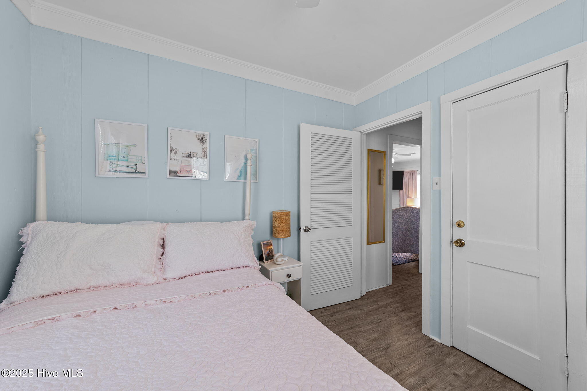 100536358 | Photo 22