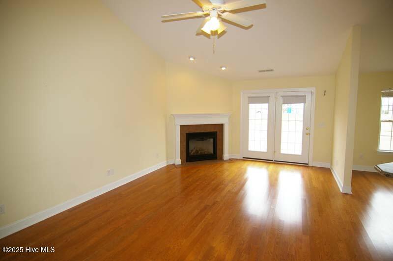 Langston Boulevard 3321 (23)