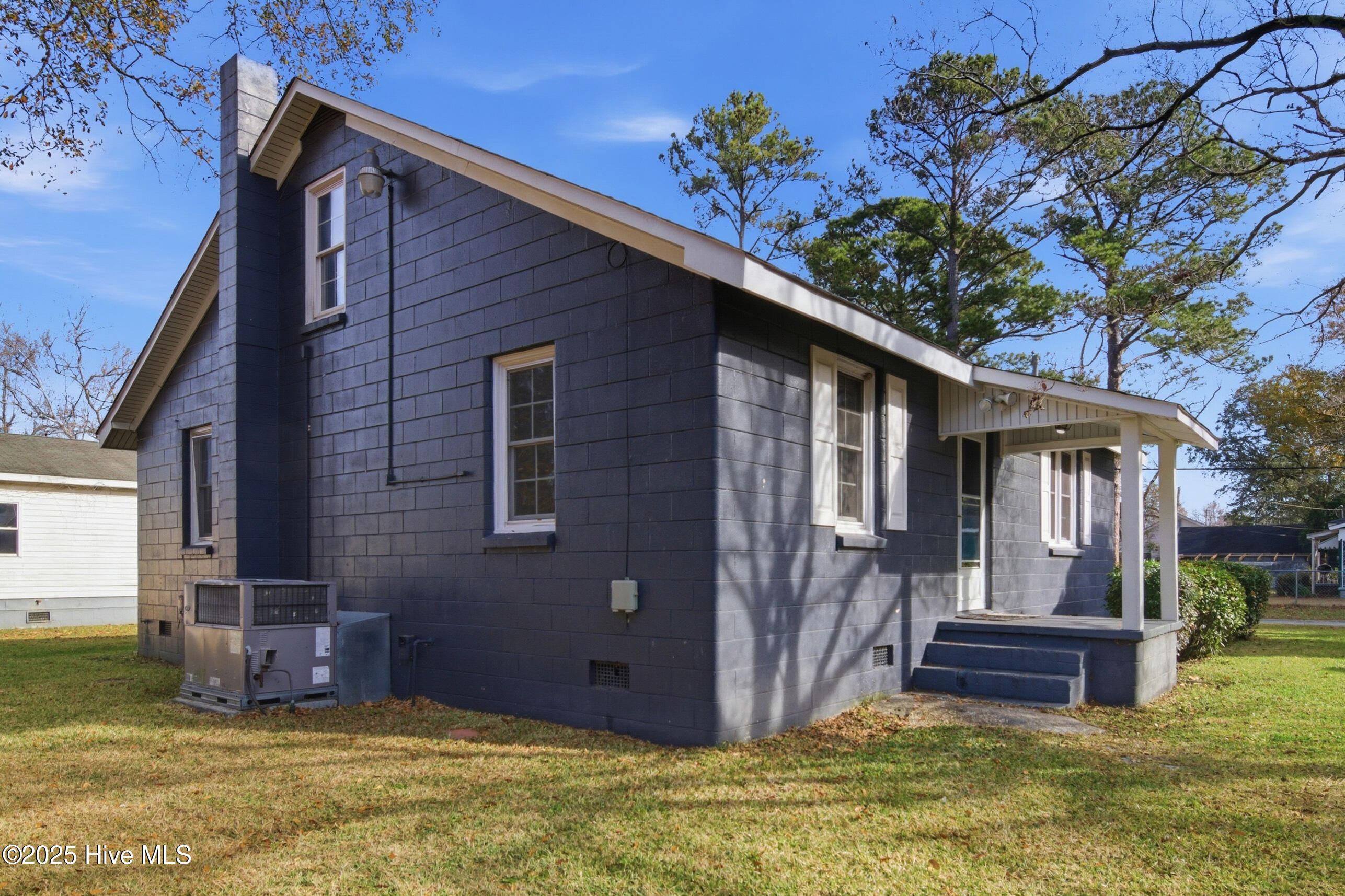 100546827 | Photo 17