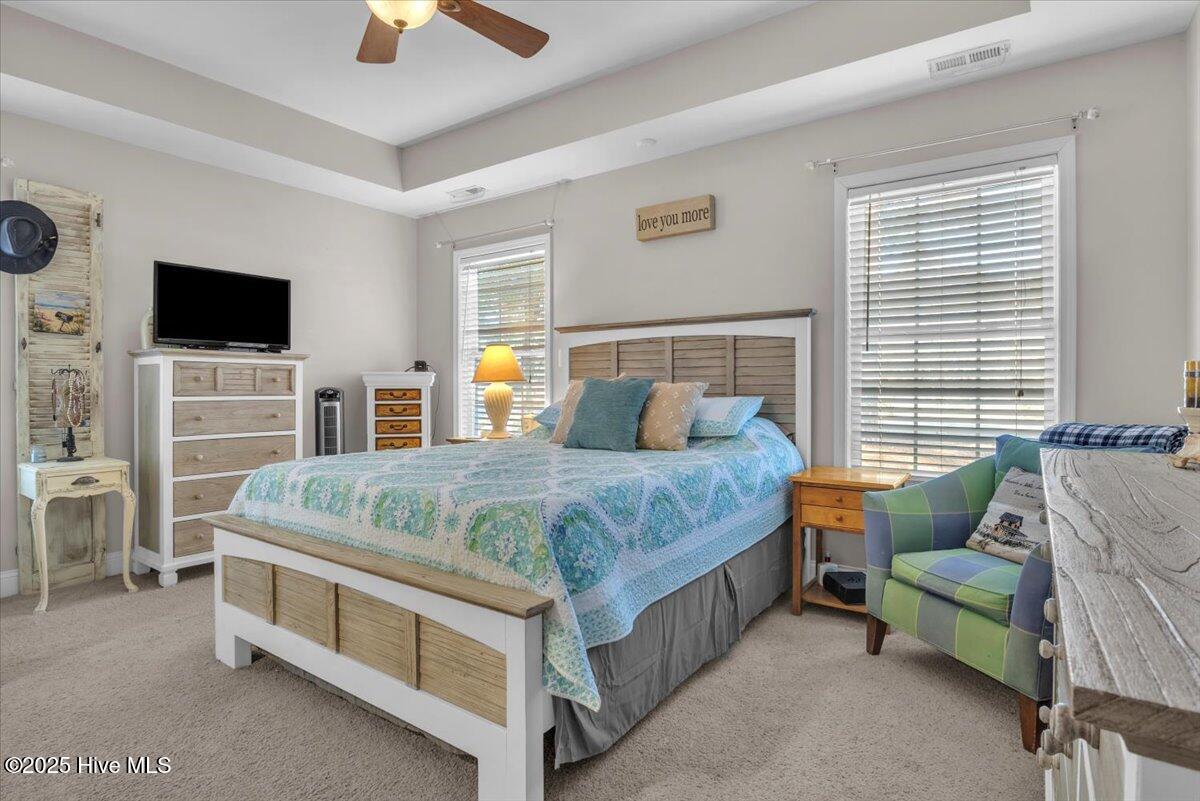 100544384 | Photo 24