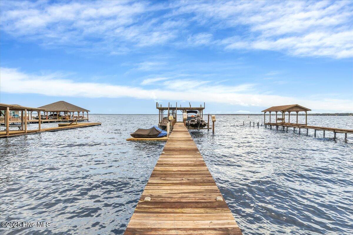 100536195 | Photo 72