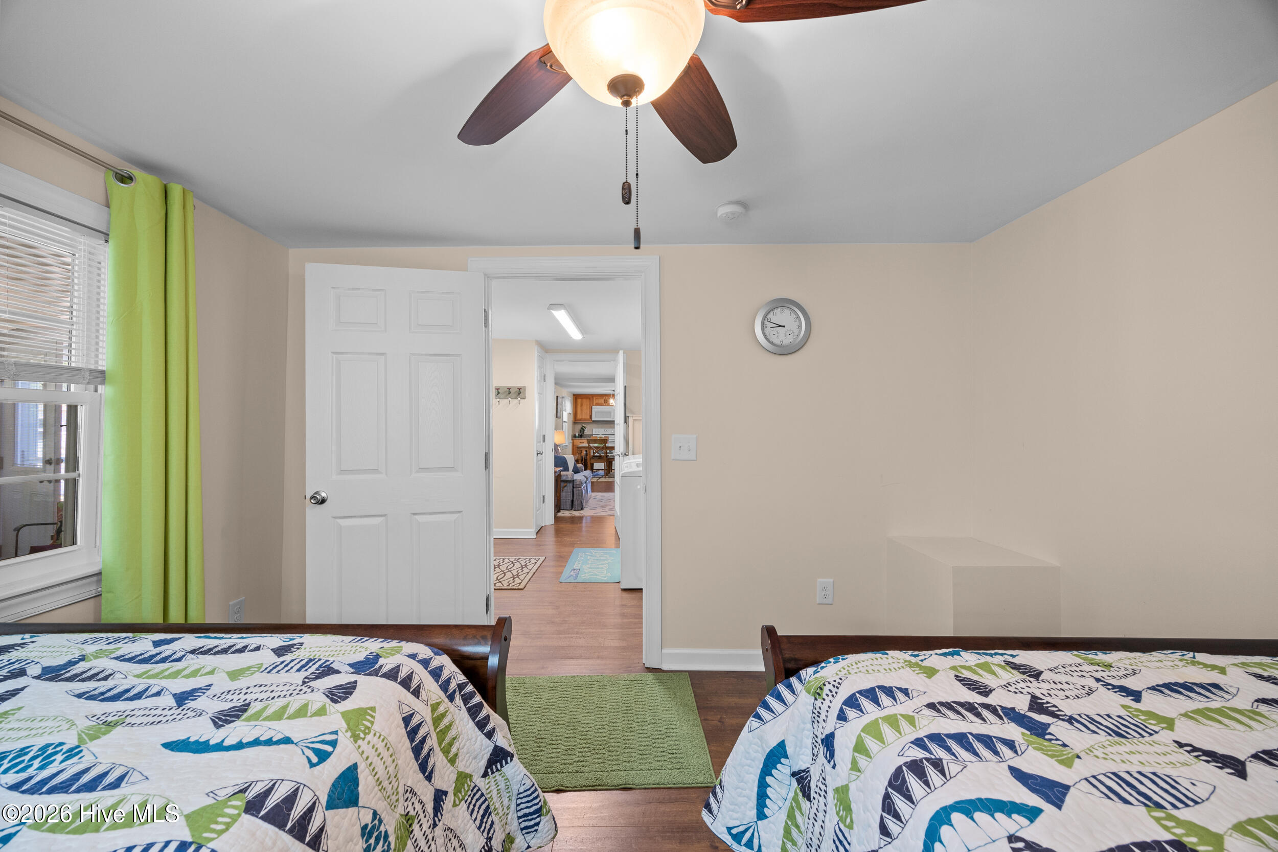 100567287 | Photo 31