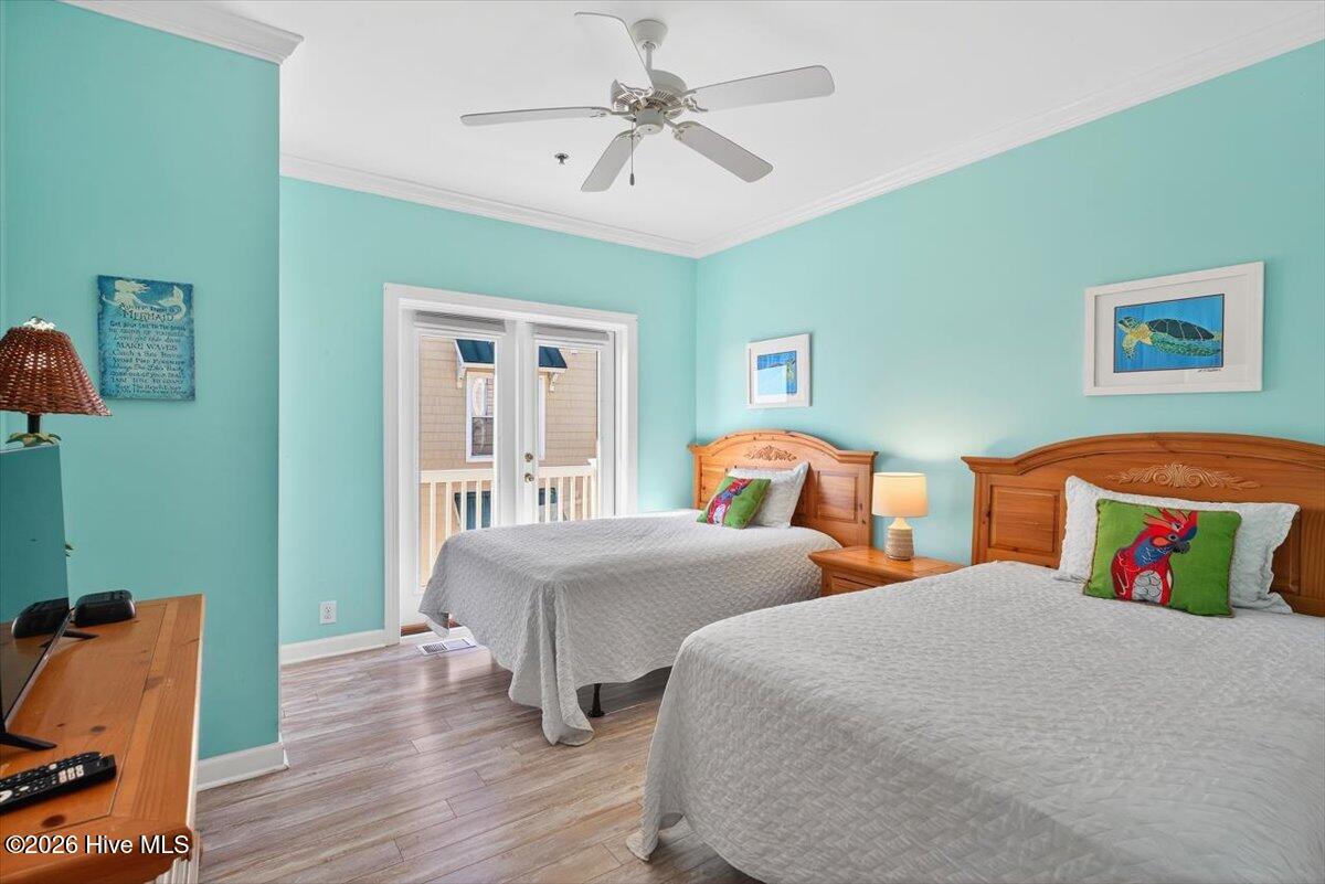 100552949 | Photo 24