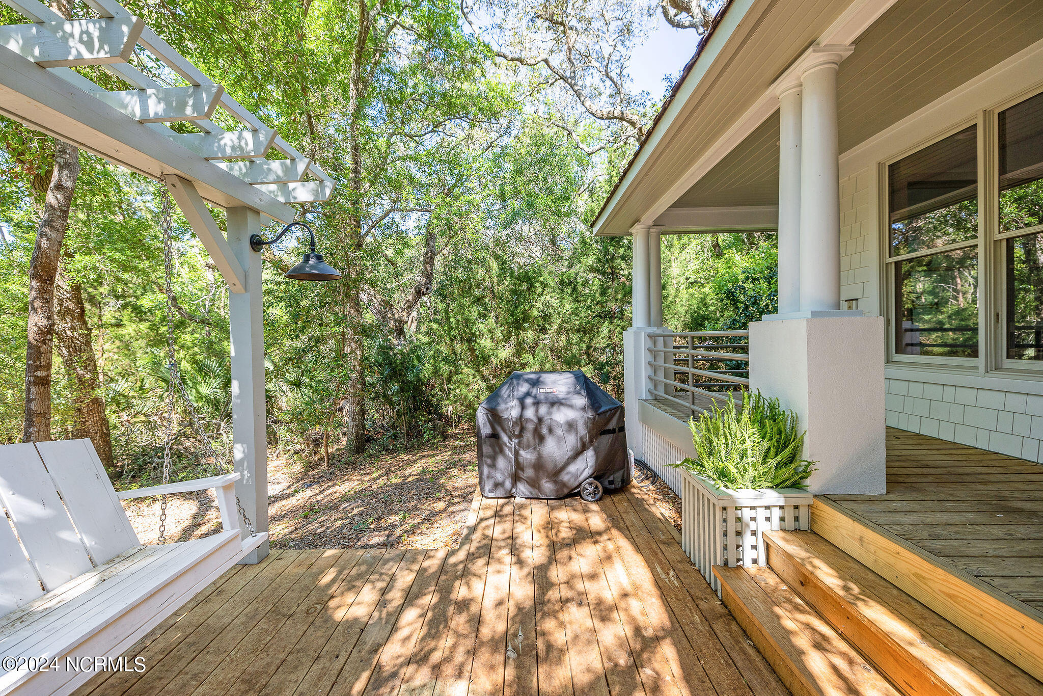 100493590 | Photo 20